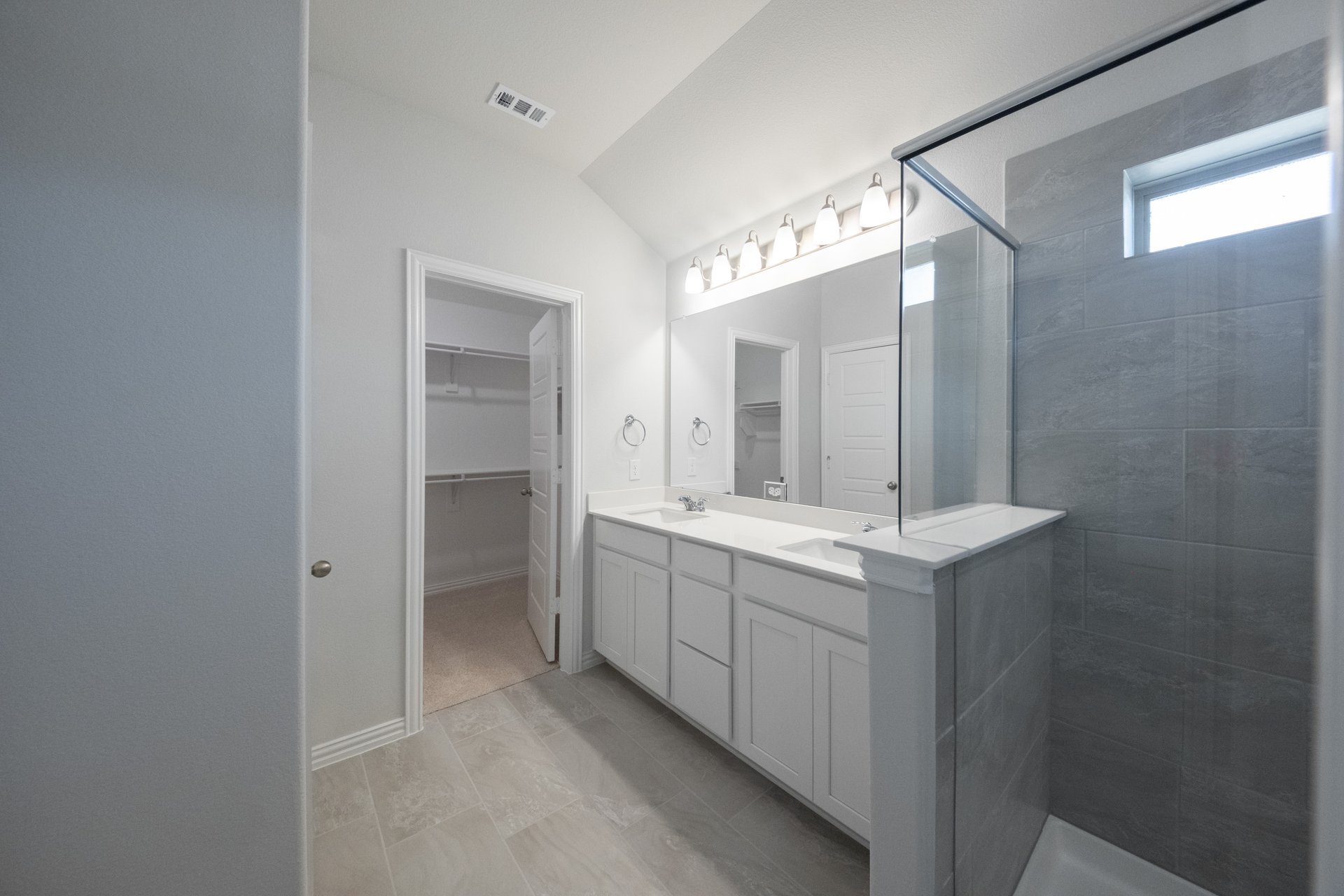 Primary Bathroom.jpg