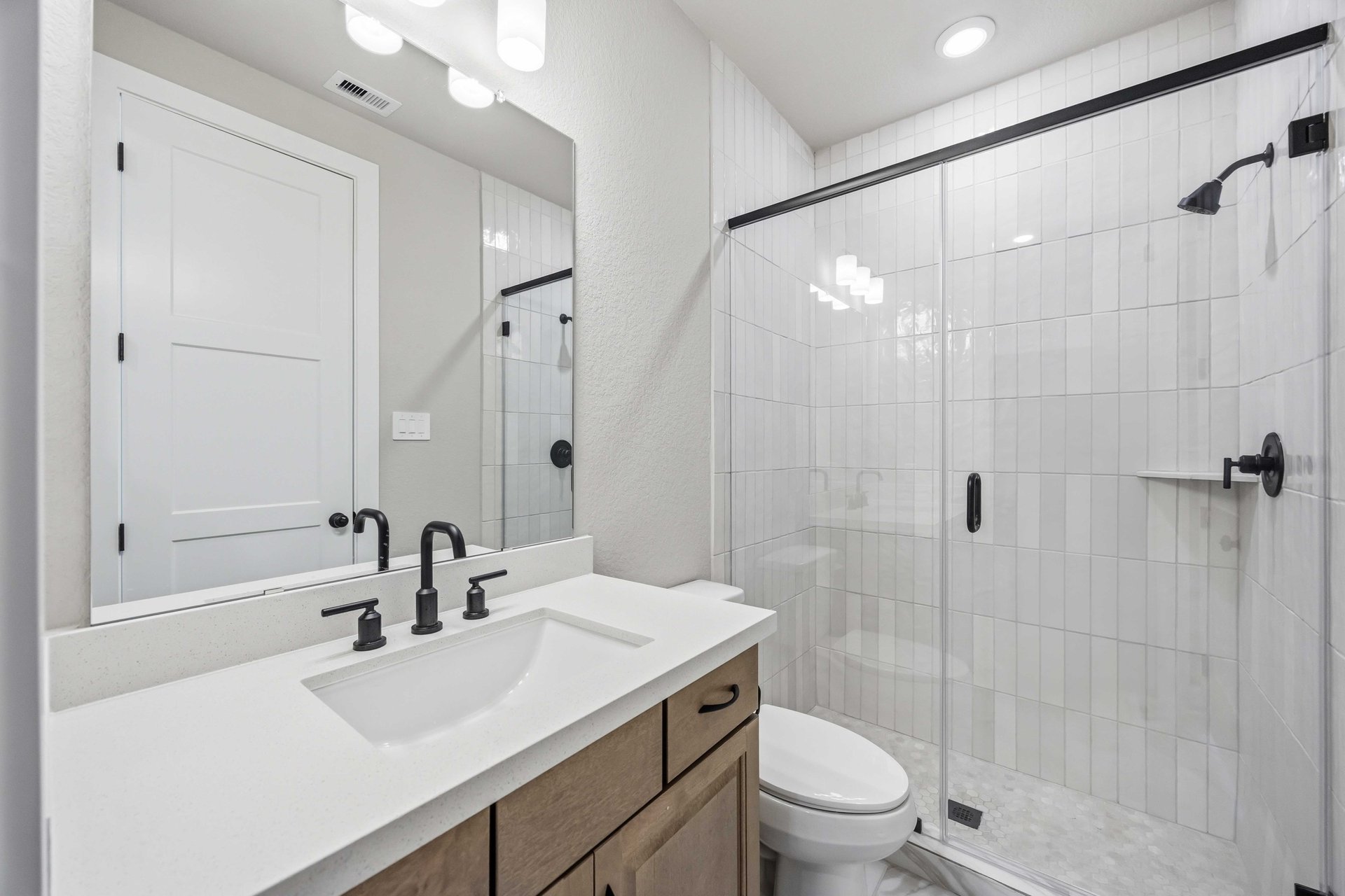 Secondary Bathroom.jpg