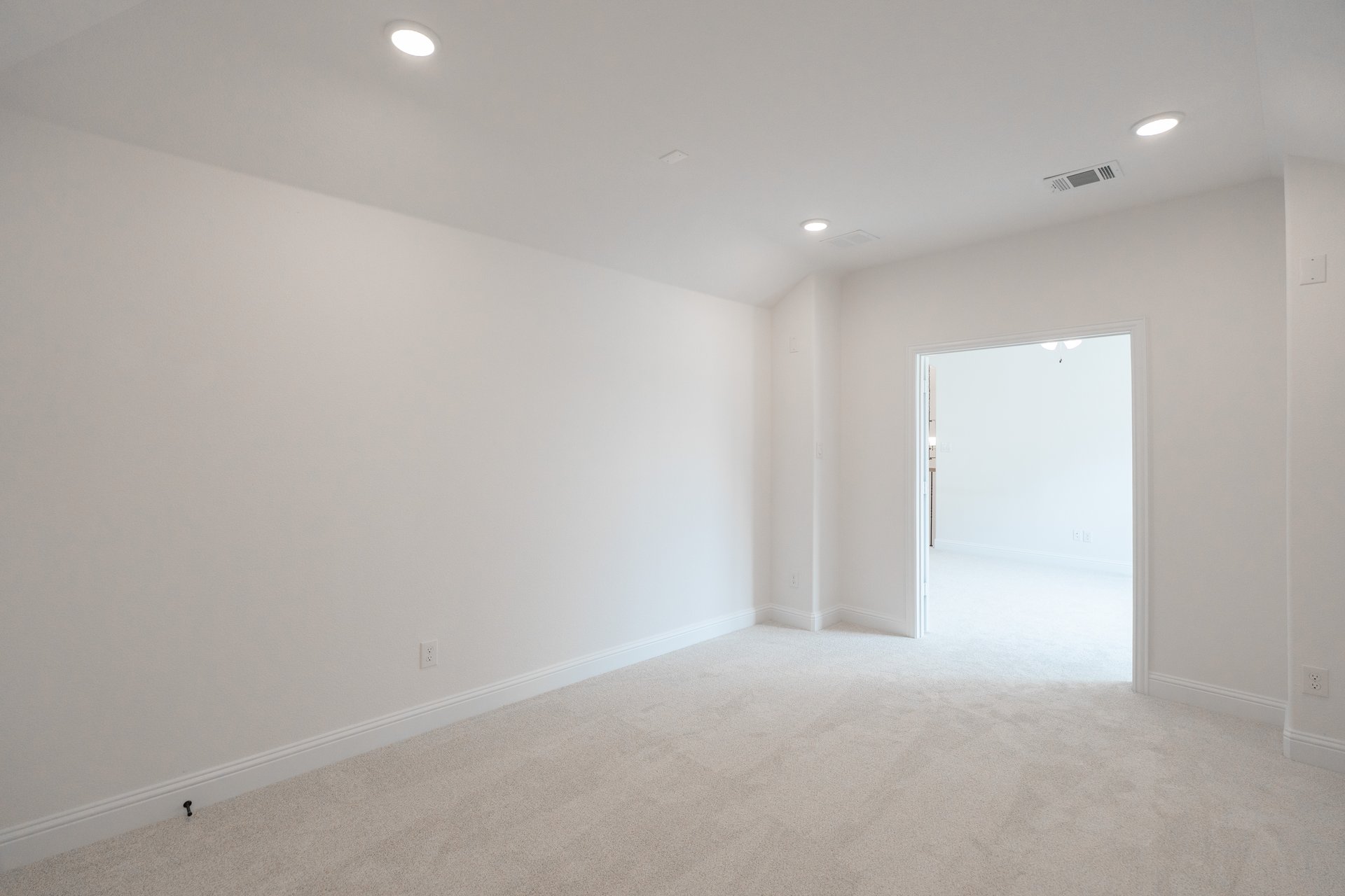 media room with carpet and recessed lighting 