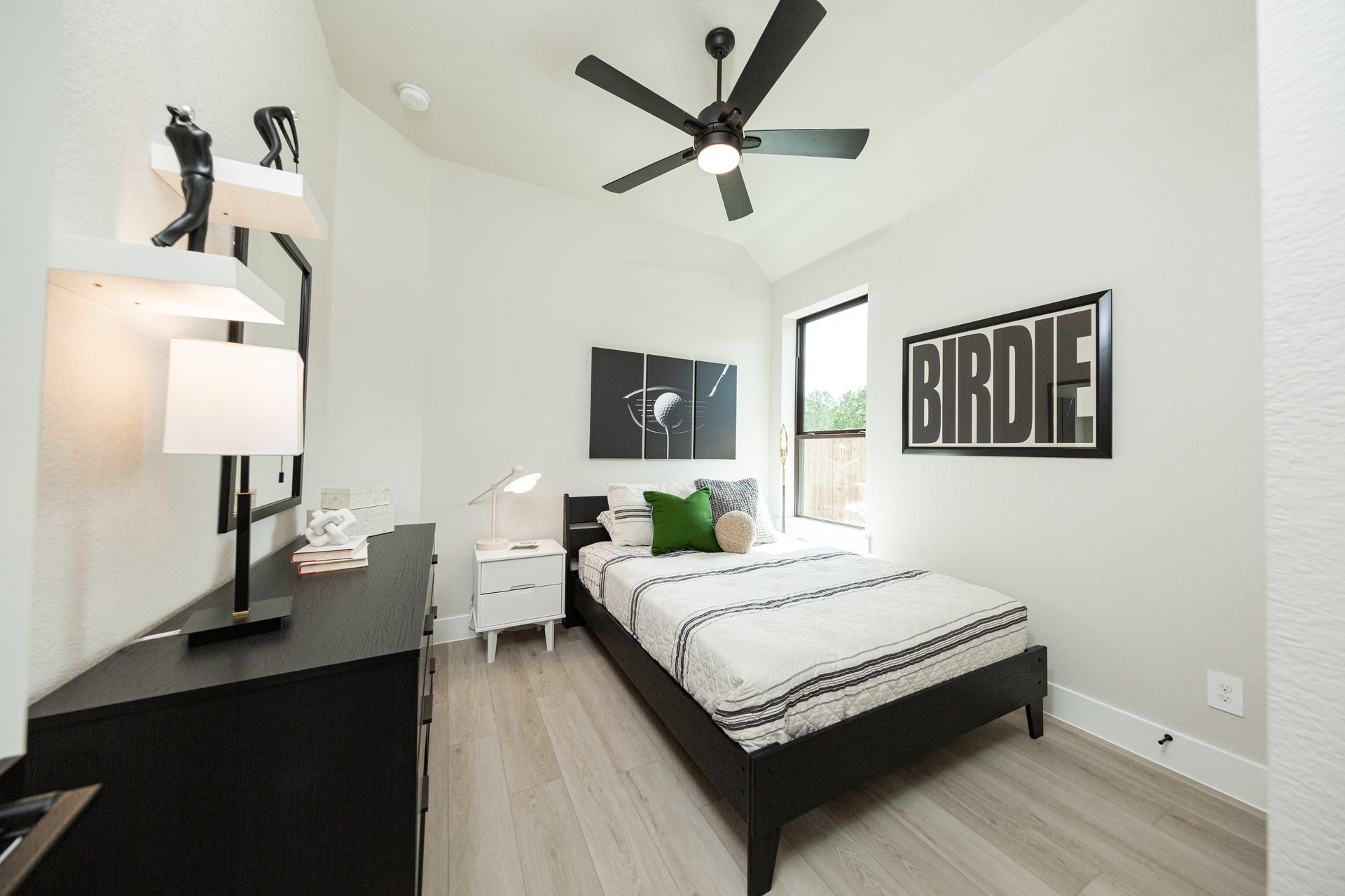 Reflection Secondary Bedroom.jpg