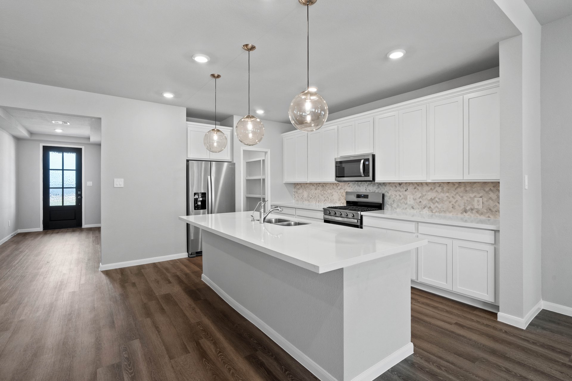 Cascade Kitchen 1.jpg
