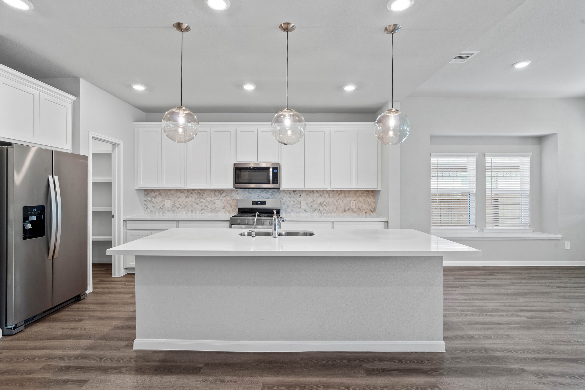 Cascade Kitchen 2.jpg