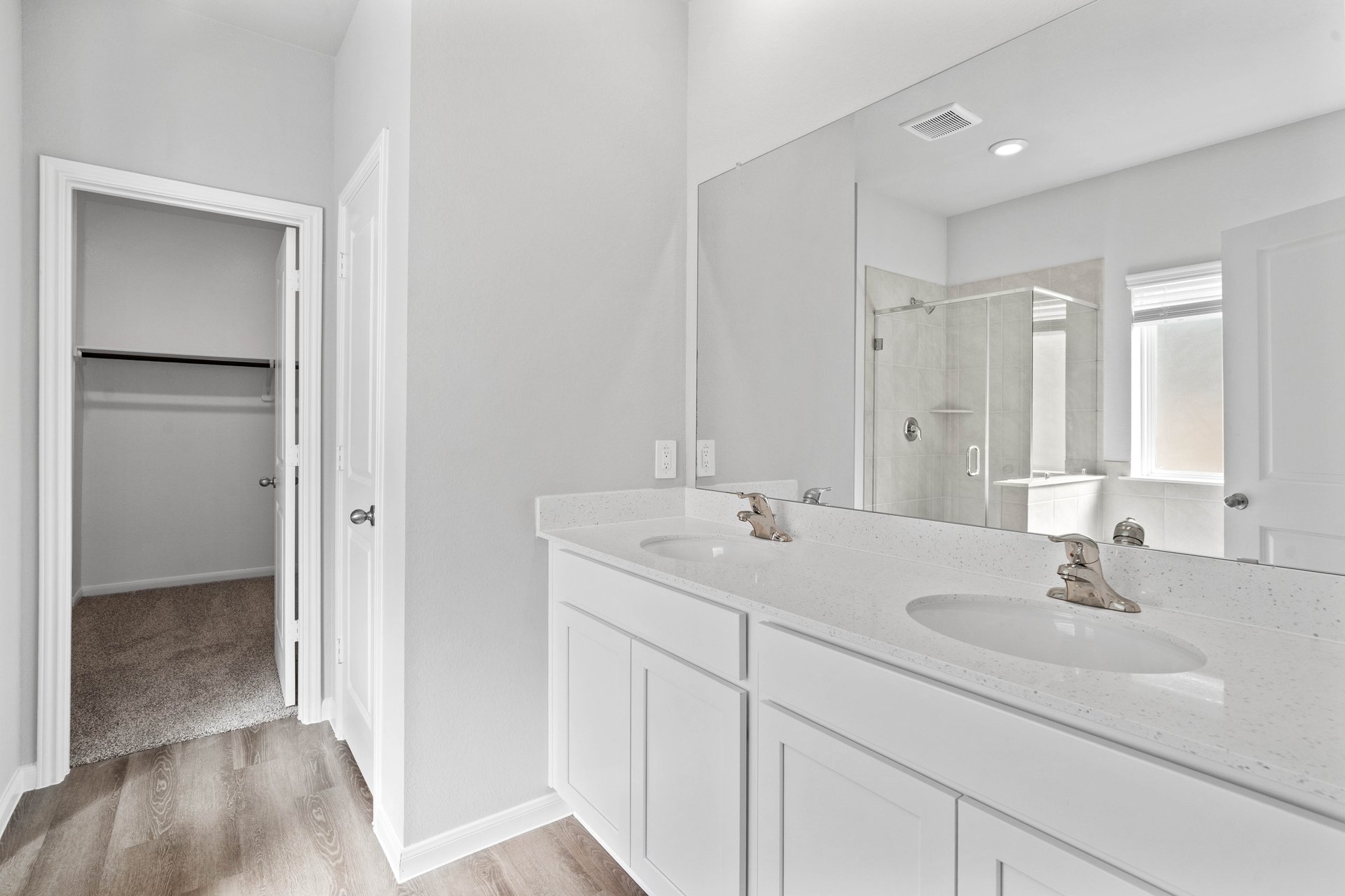Cascade primary bathroom 1.jpg