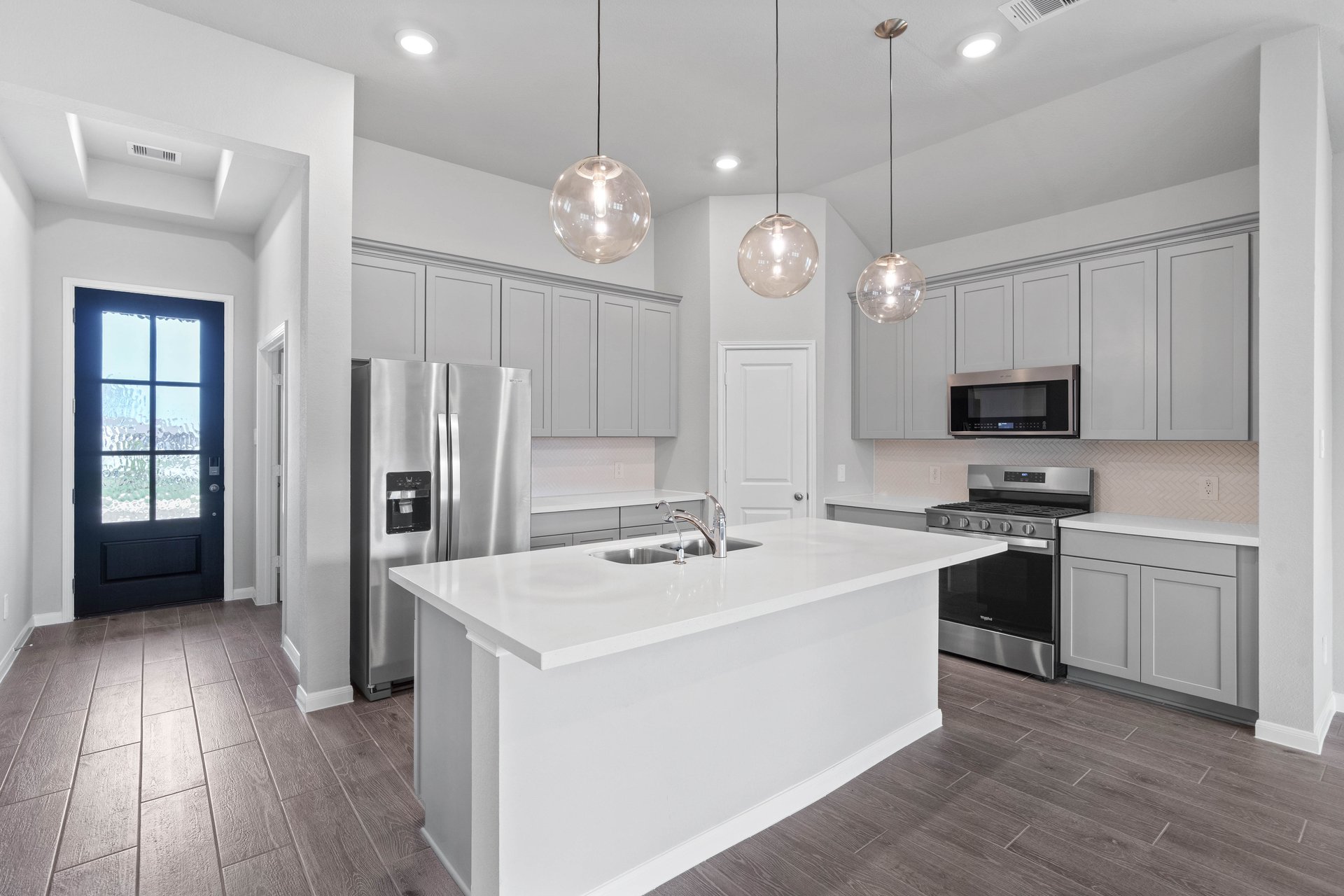 Berkshire Kitchen 1.jpg