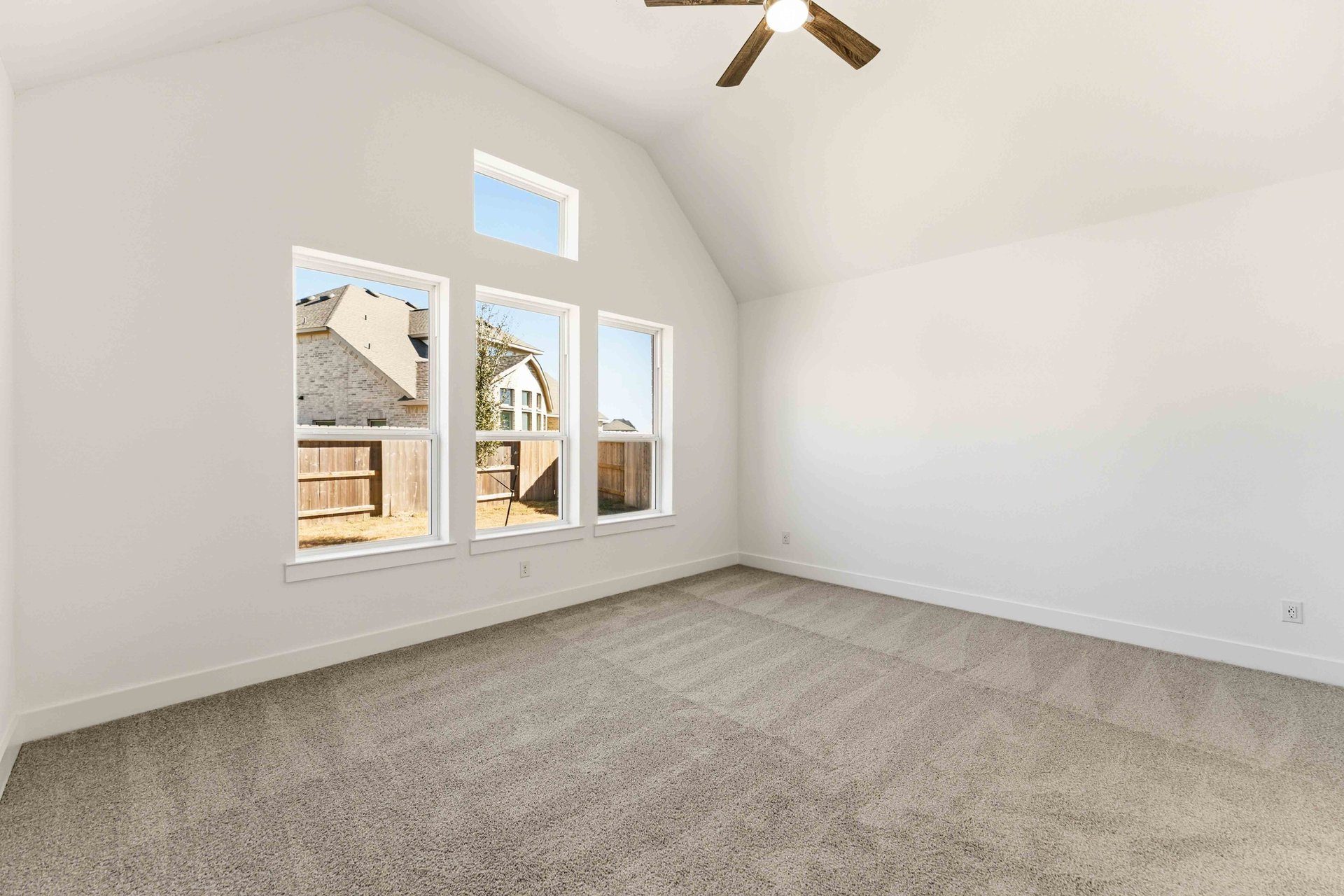 Primary Bedroom.JPG