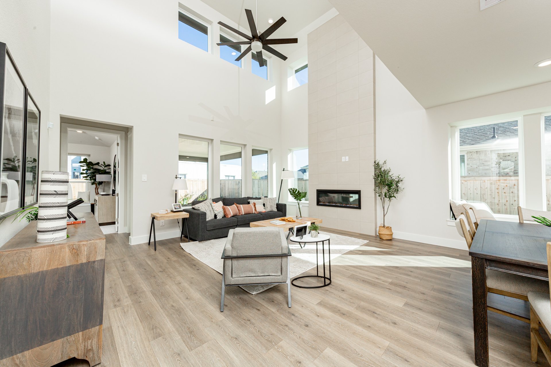 Stratford Great Room 2.jpg