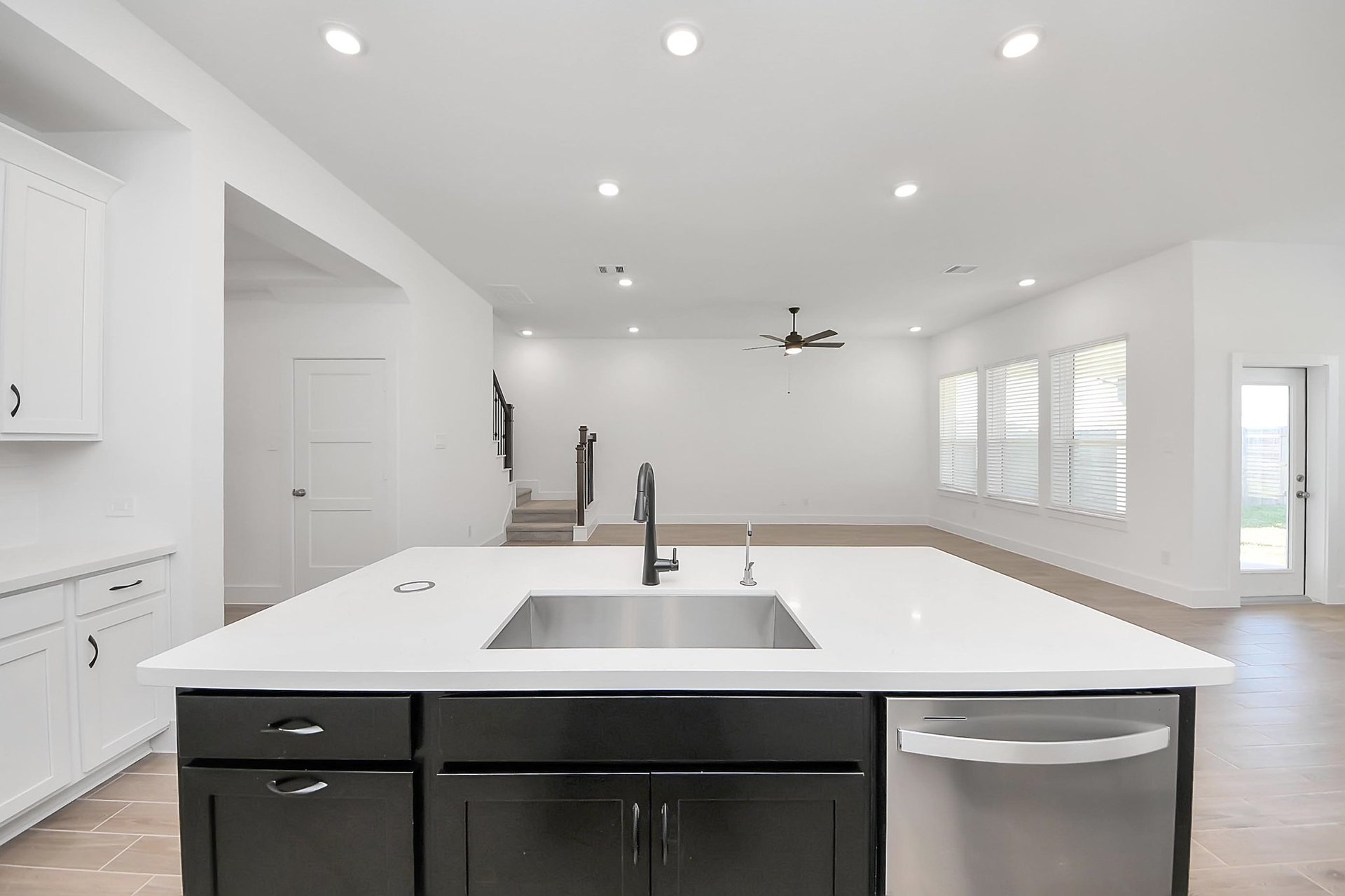 Rainier Great Room.jpg