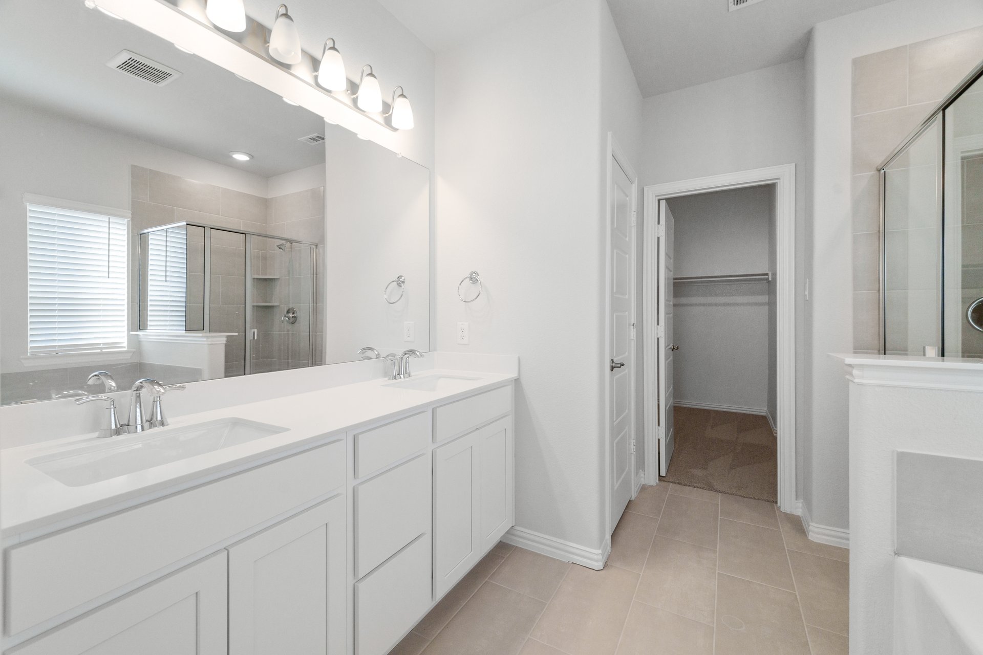 Primary Bathroom.jpg