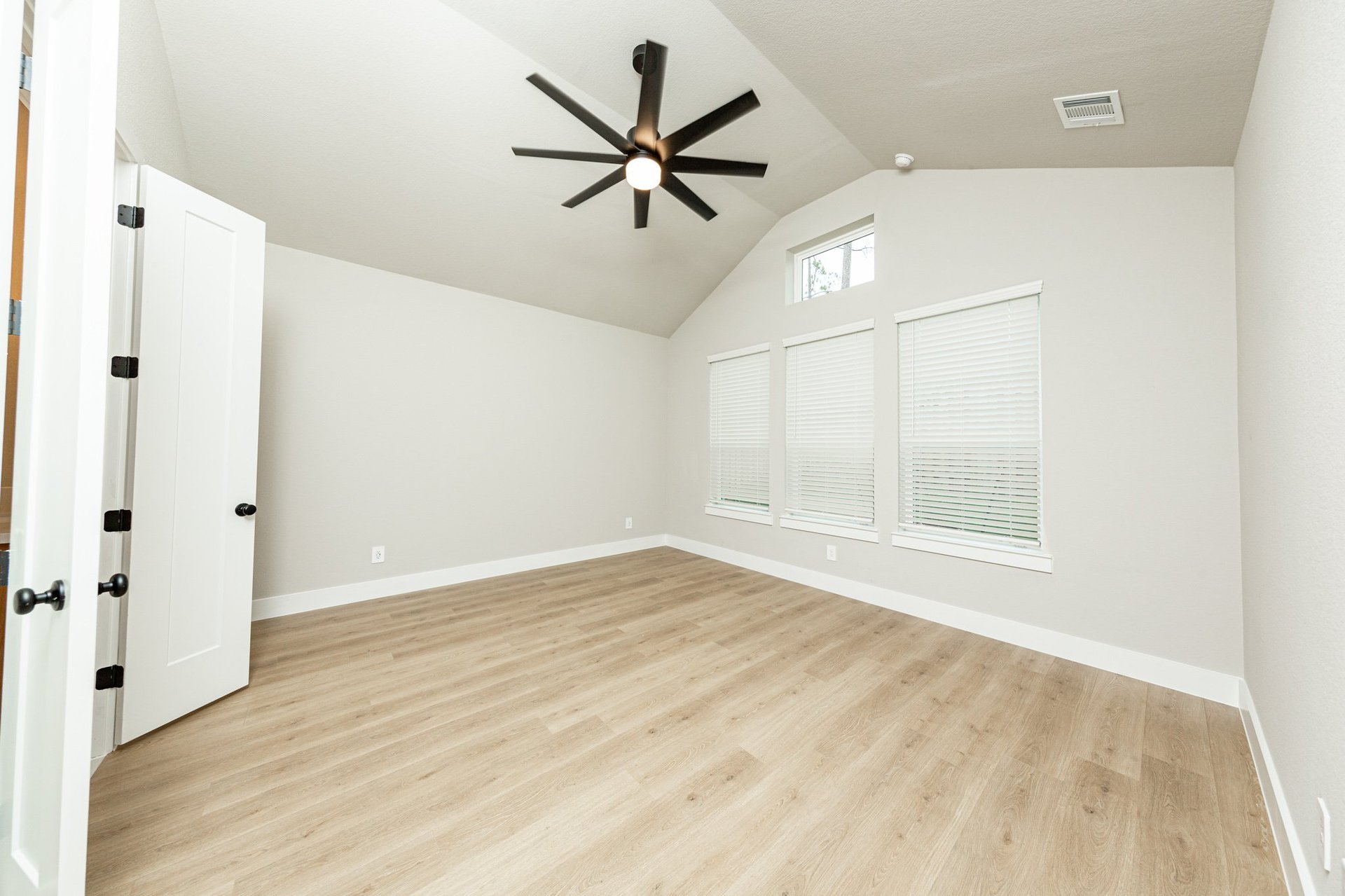 Biltmore Primary Bedroom.jpg