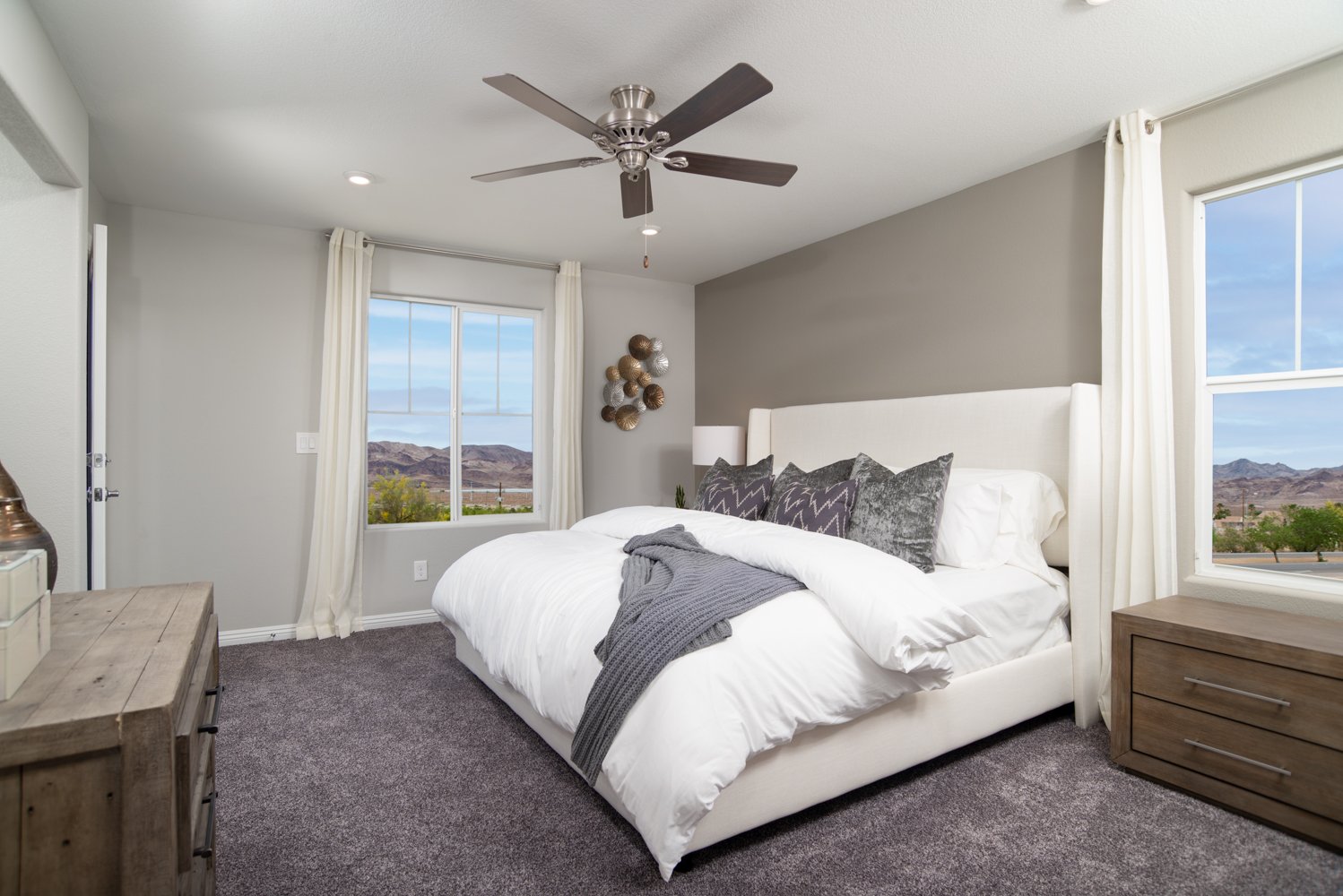 01b29378-09d7-49ca-8140-d847391f5246