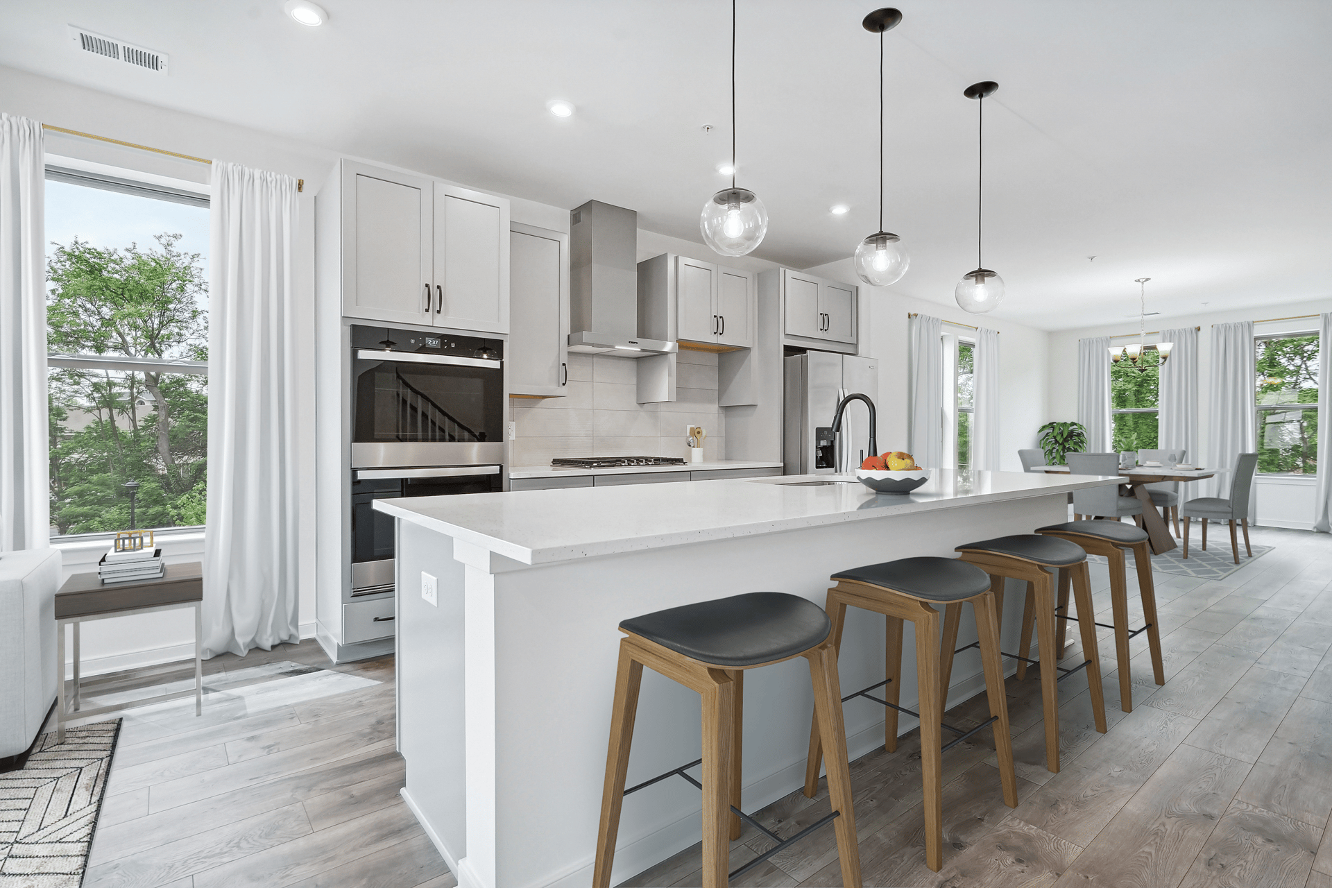 0d258247-85ce-440d-9872-e640e3c59197