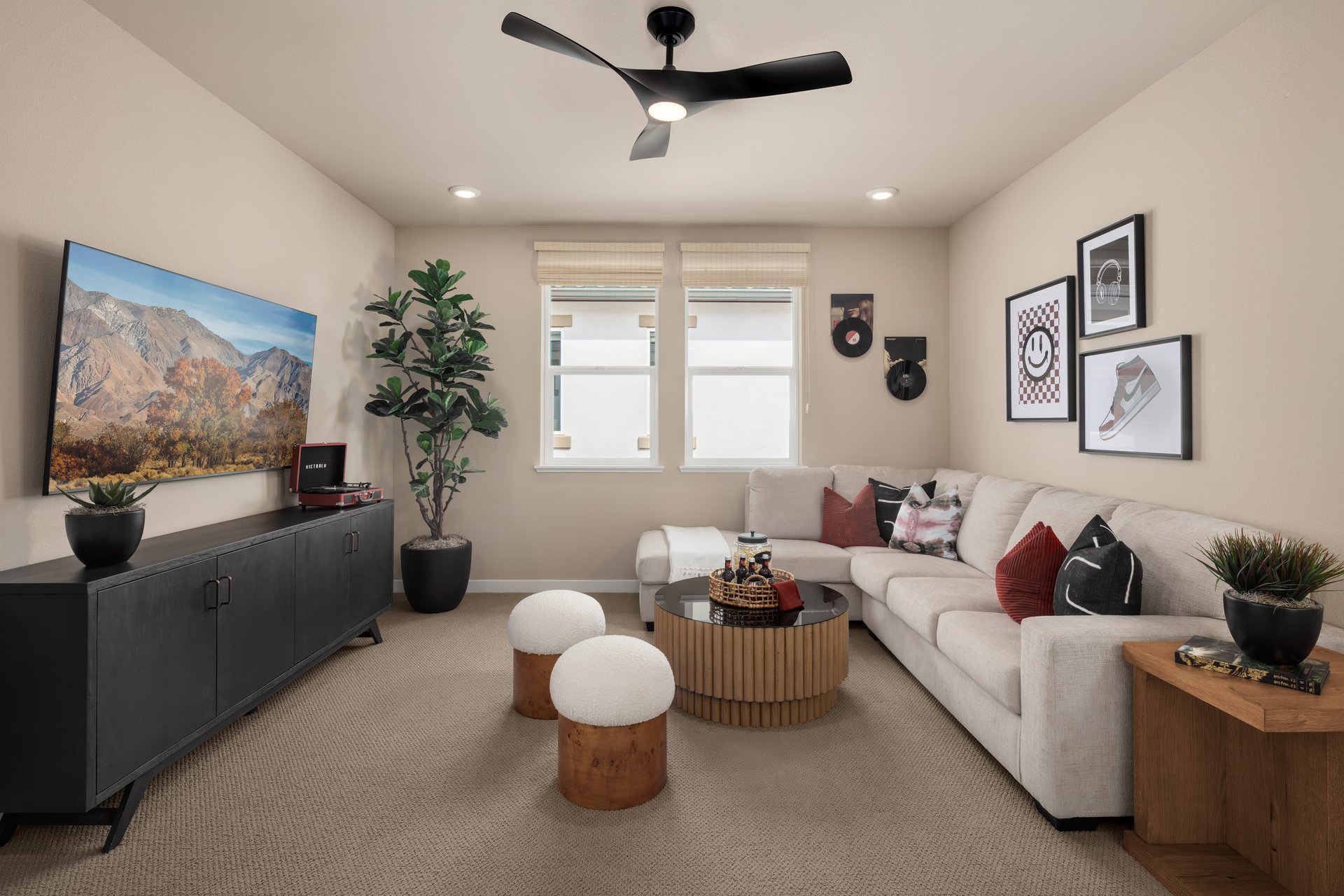 10762631-dd87-4833-b551-79f5823f0b10