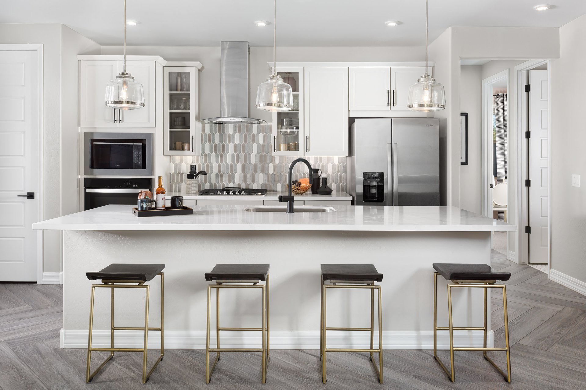 15412280-5048-468e-afa8-7c6d45420091