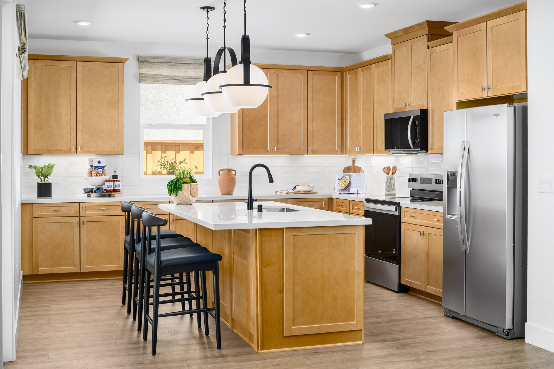 1b3e70fe-8f58-4379-9979-8371a9e4e779