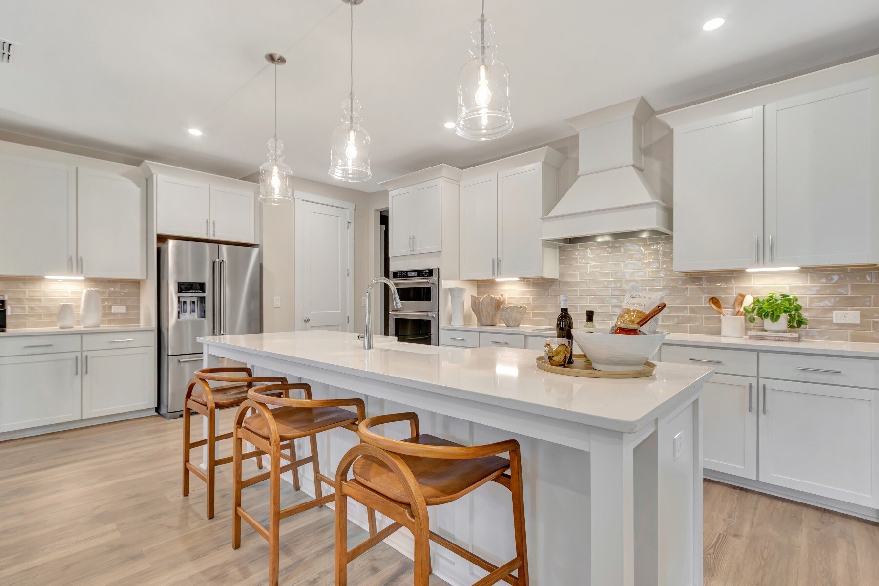 1ffb723a-7de3-44c1-9d37-d40df43955e8