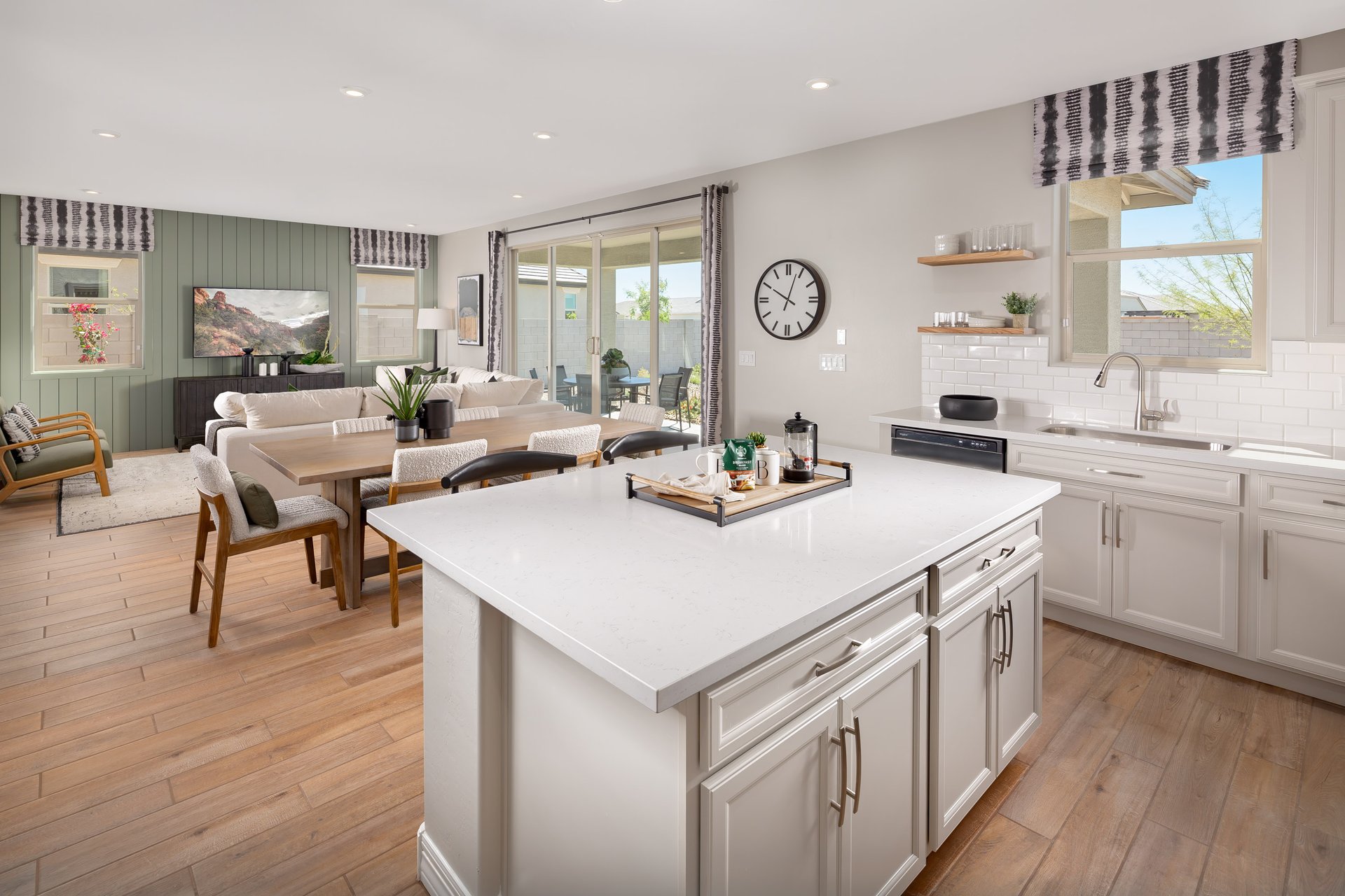 2d827e78-0943-4bd2-ba0b-d2f14c53ef2a