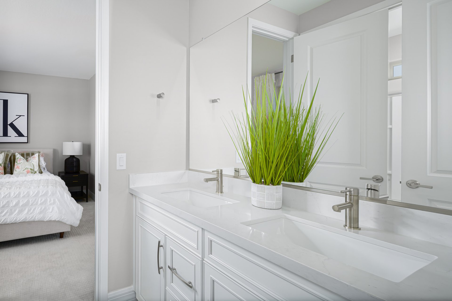 34557502-f0ab-4891-a18c-3820fc021a61