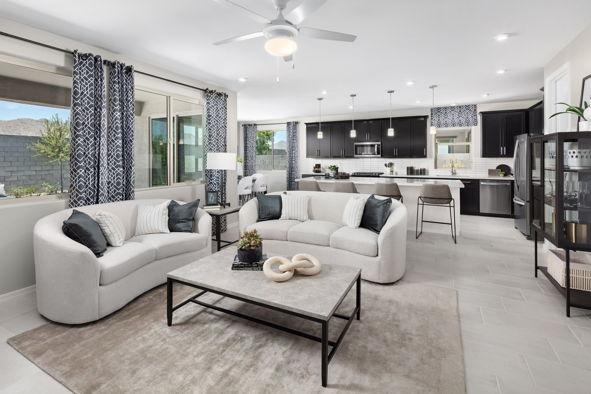 4b3fbafd-e428-45c6-83a7-c0bfdbefba9f