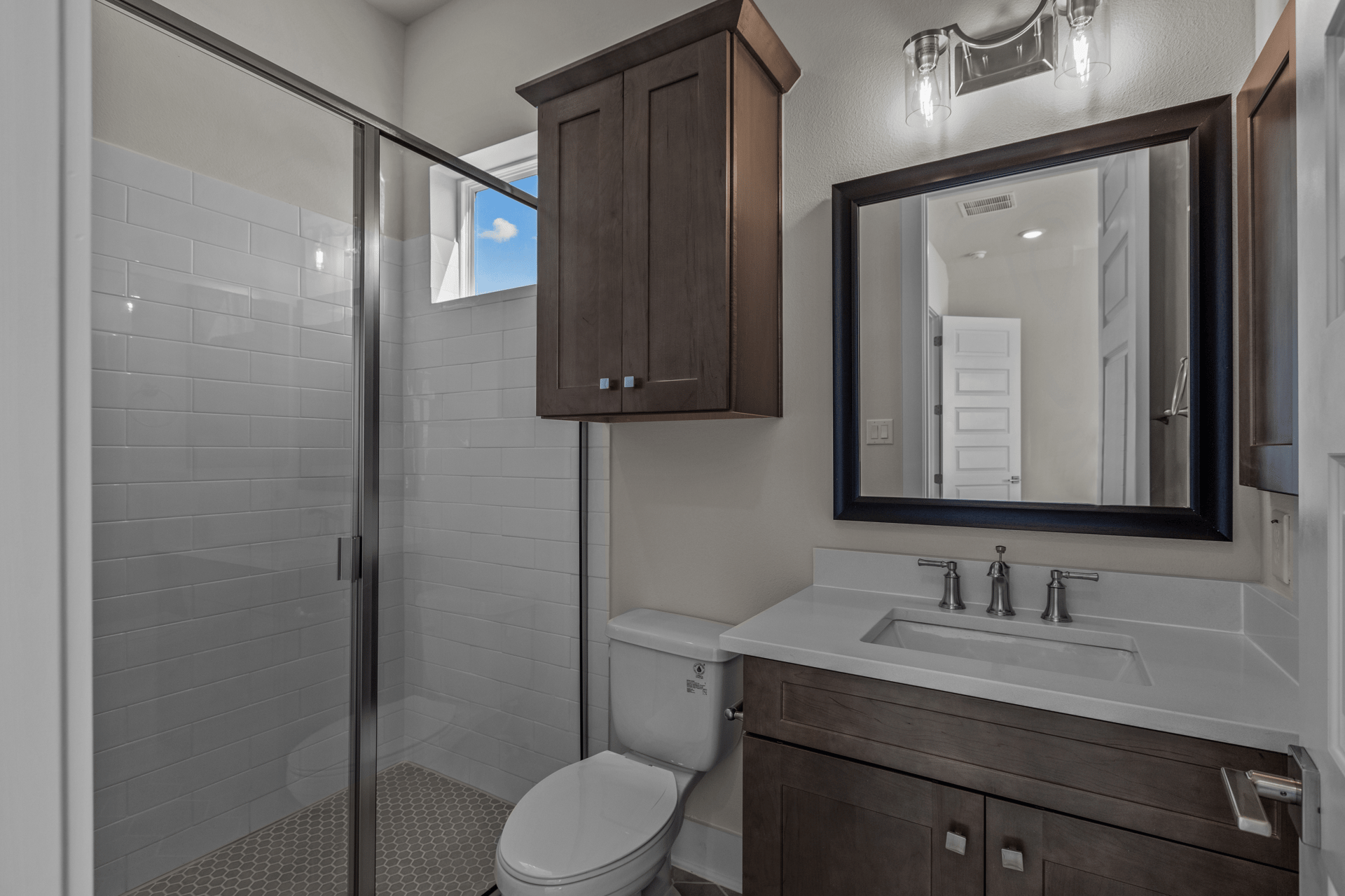 4c5ed6ae-b96a-481f-acbe-4a7d83961fe5