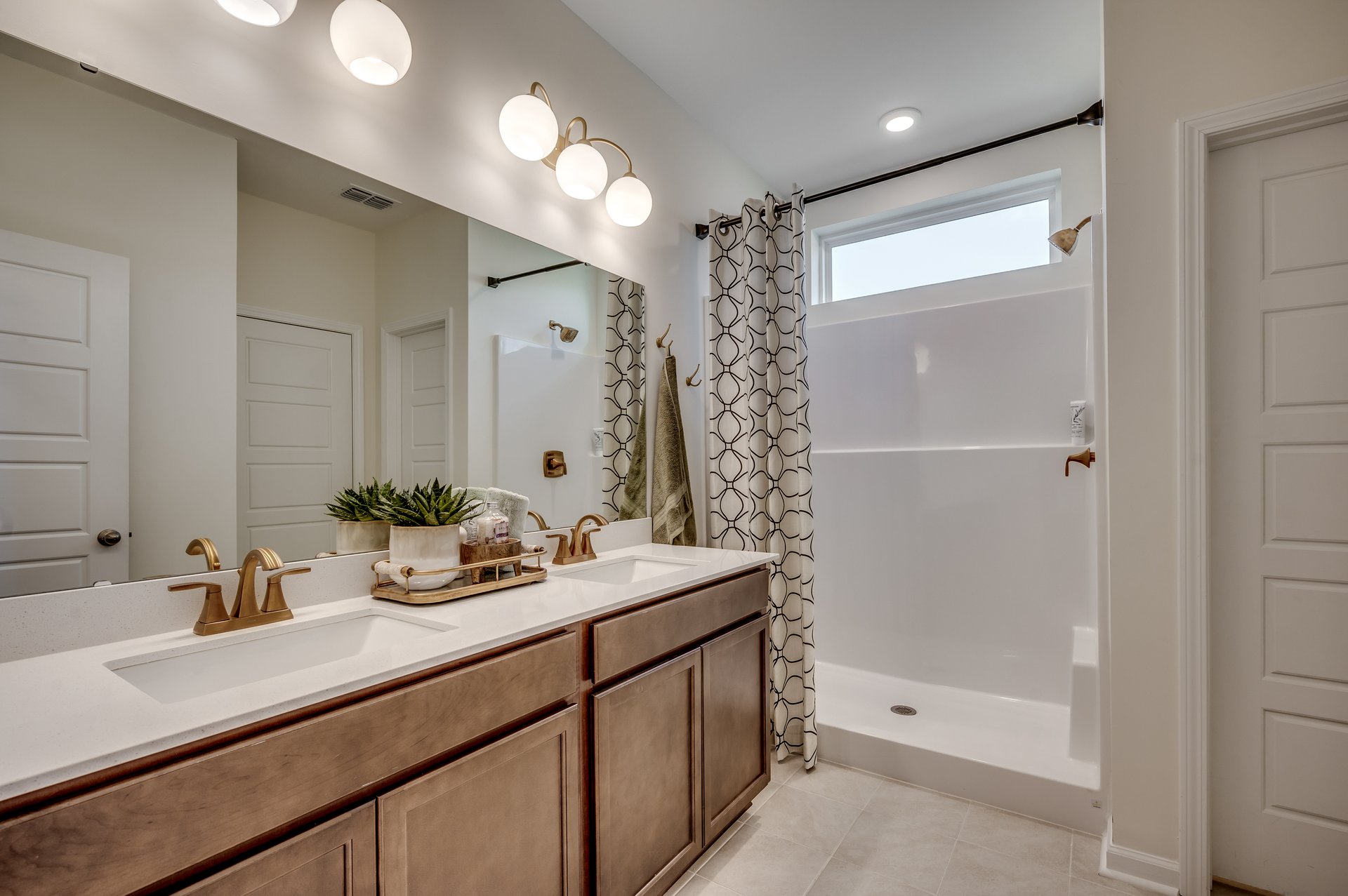 4c83aad7-340f-4303-88c1-047ec484cc29