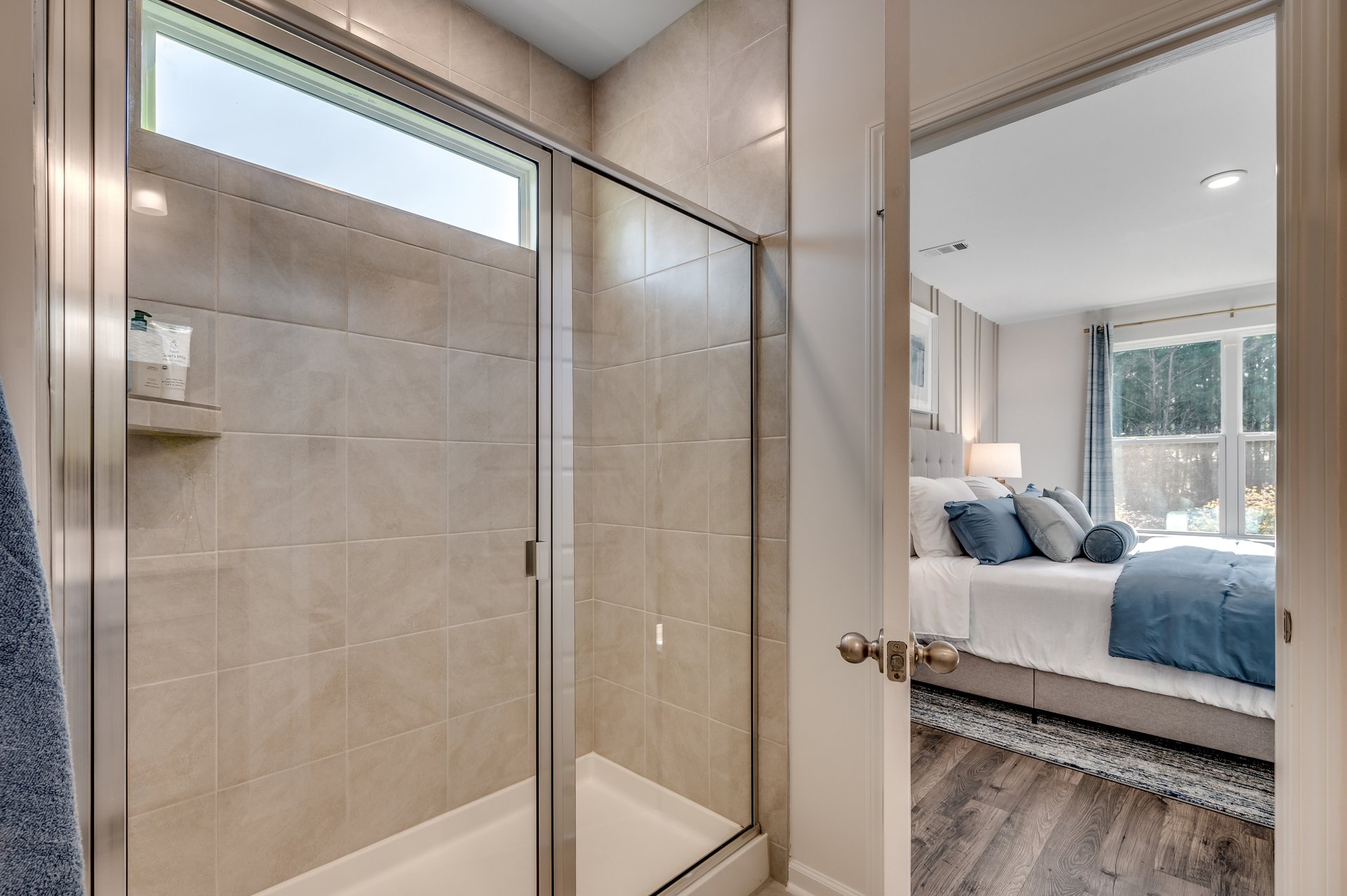 4f44339e-c20f-4416-804d-7e180e44122f