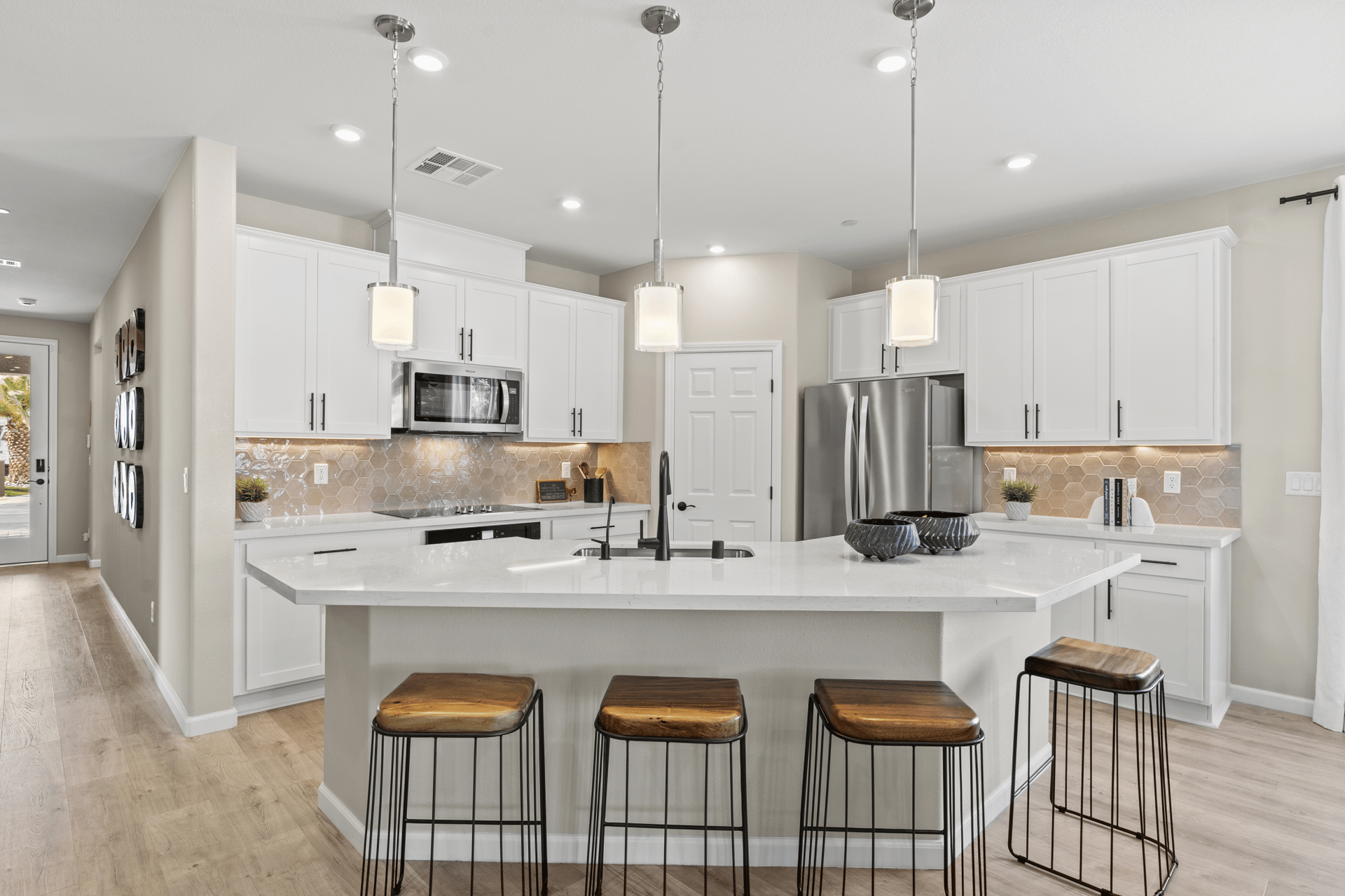 5e6c5af5-84e3-427c-a008-fdcb3bdc6922