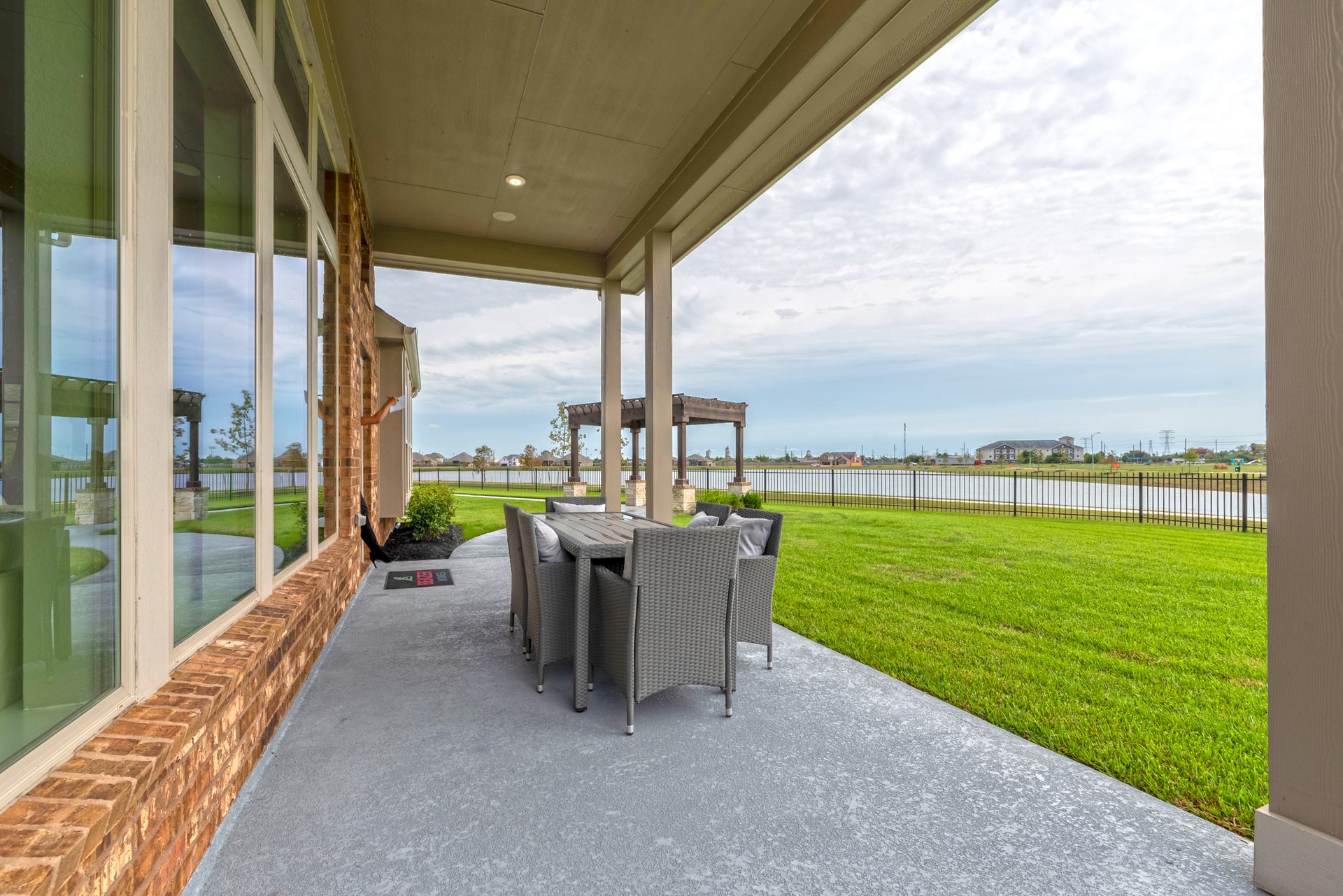 615489da-02f8-4d17-a773-31f1b5eb67a8