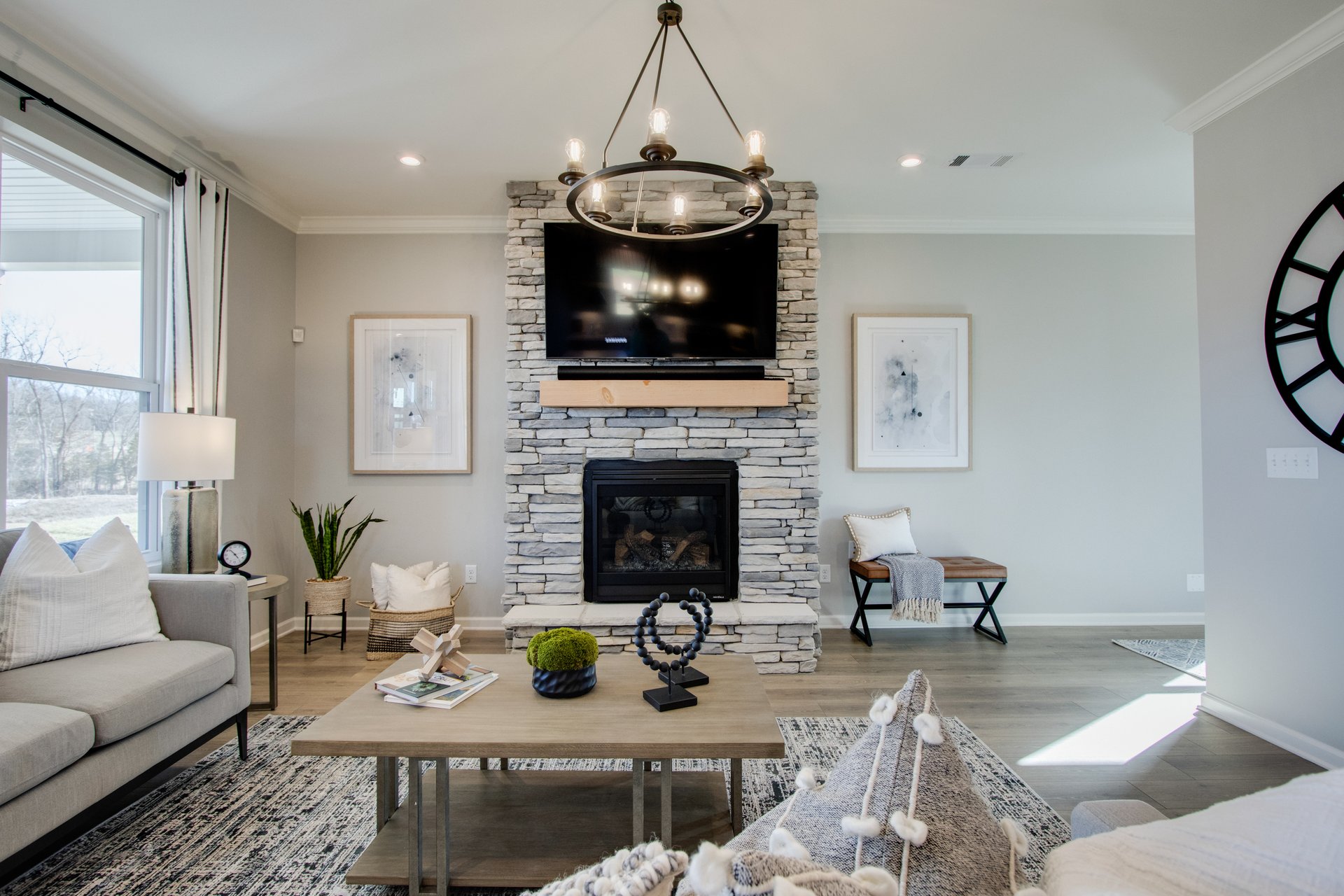 62fdfa58-2324-4145-bc89-30933a7e937e