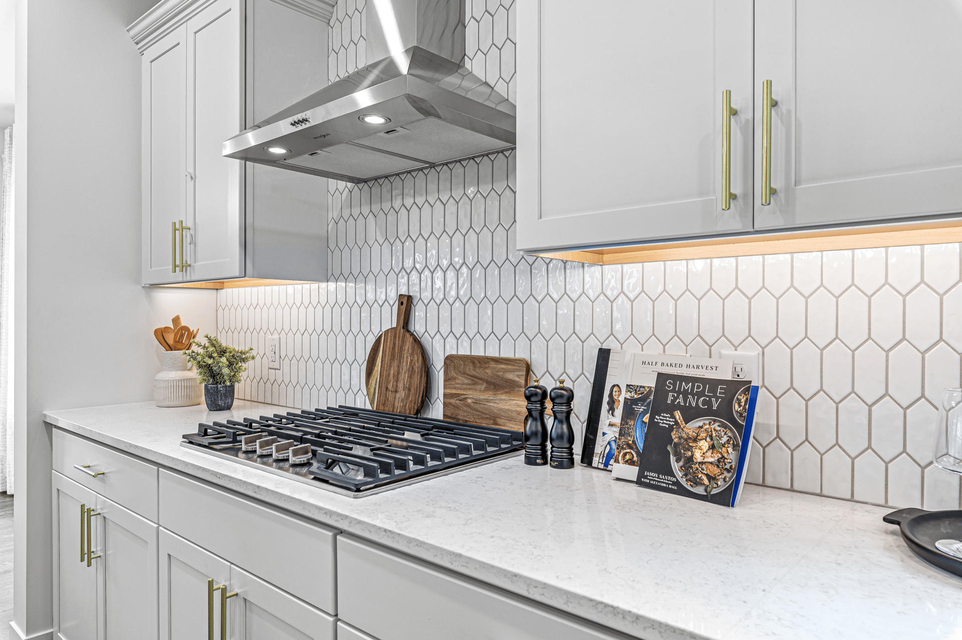 71ca9a54-5137-436d-a1c5-707d20f3d17a