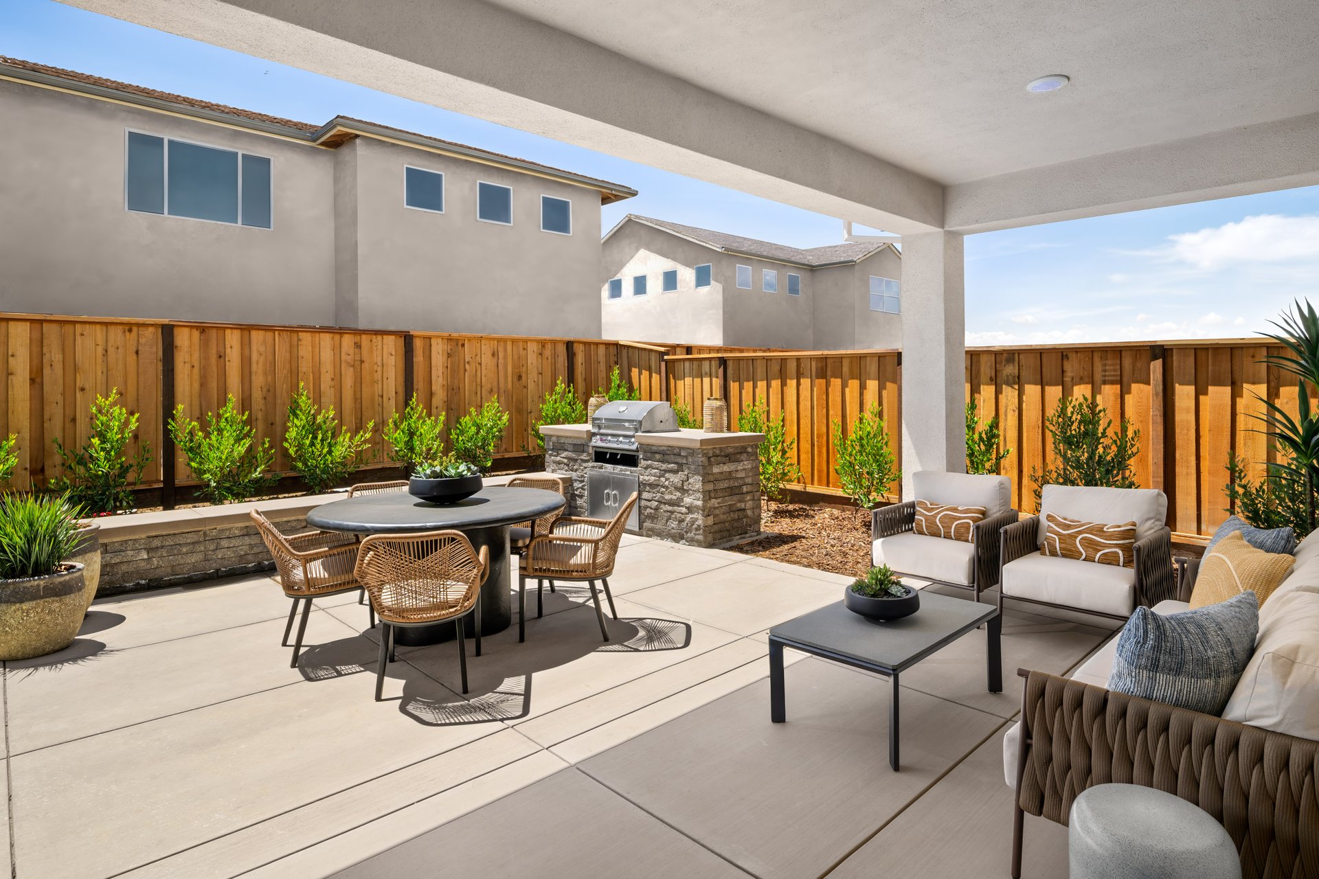 7c5b8d41-65b2-4d83-b3f5-3642f420afa2