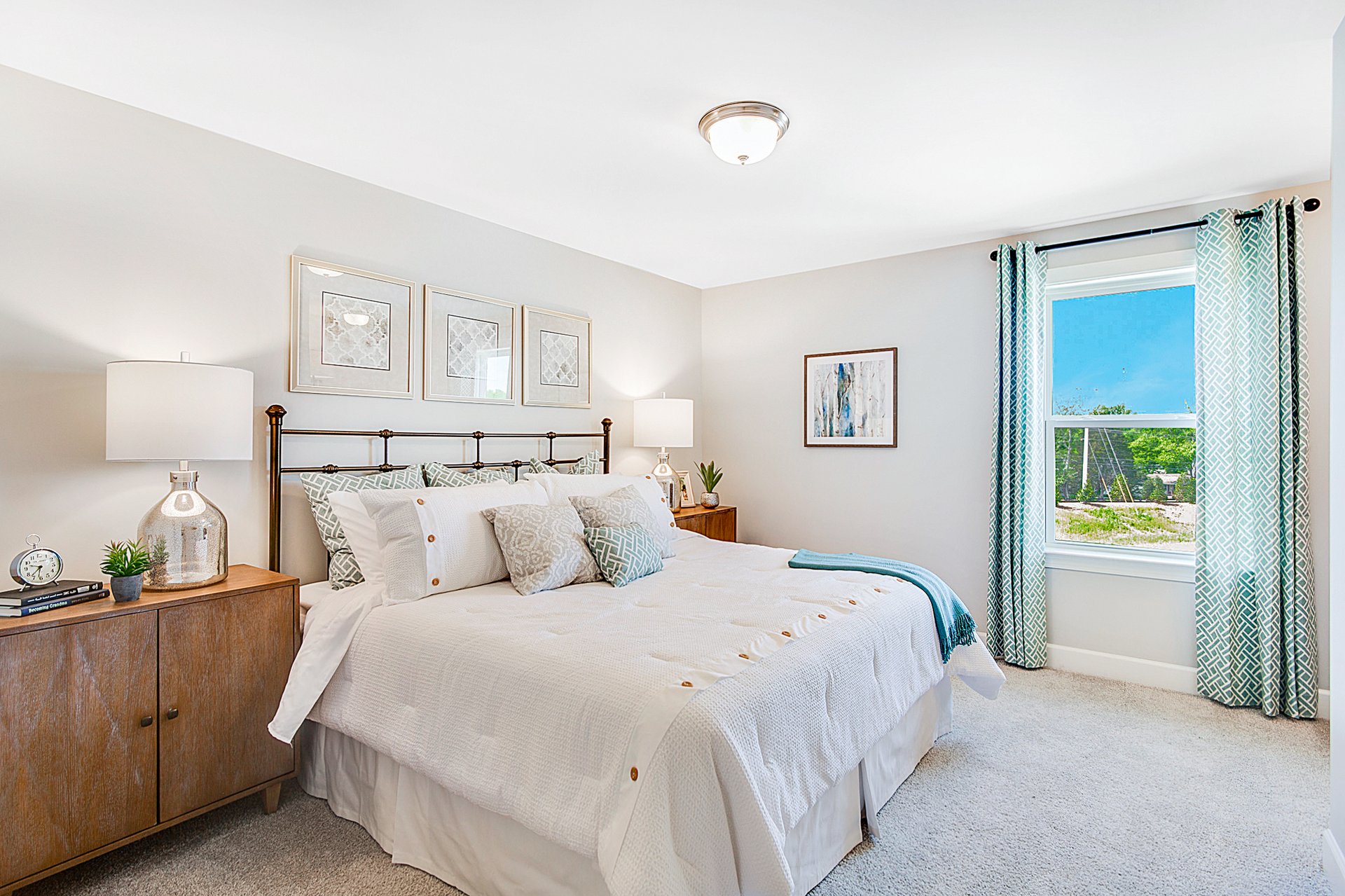 81fef966-f27c-43c0-aa73-c3eabce8ab9b