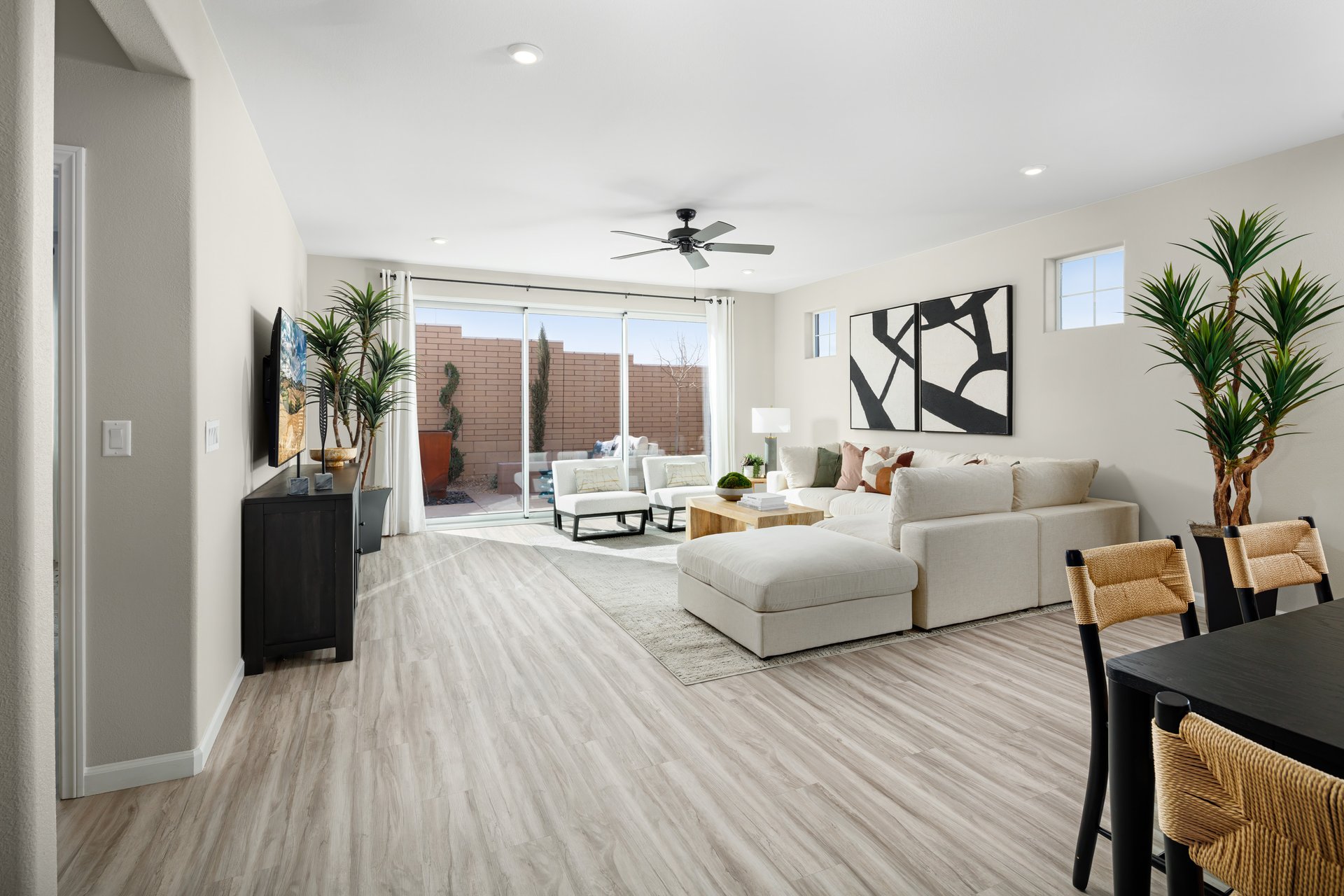 8b68c613-b72f-4844-9283-76bf631d950f