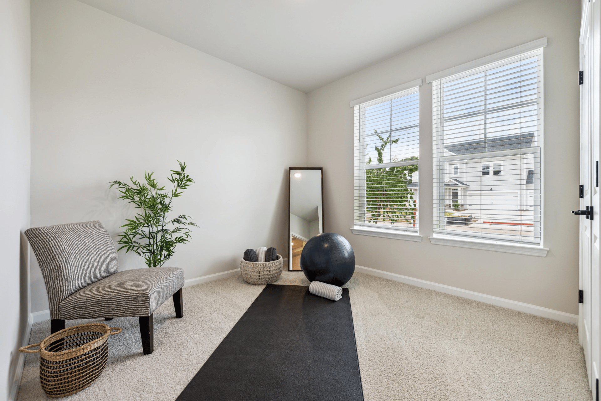 980ee5e7-ae37-4c2d-9df8-1f336c8a488a