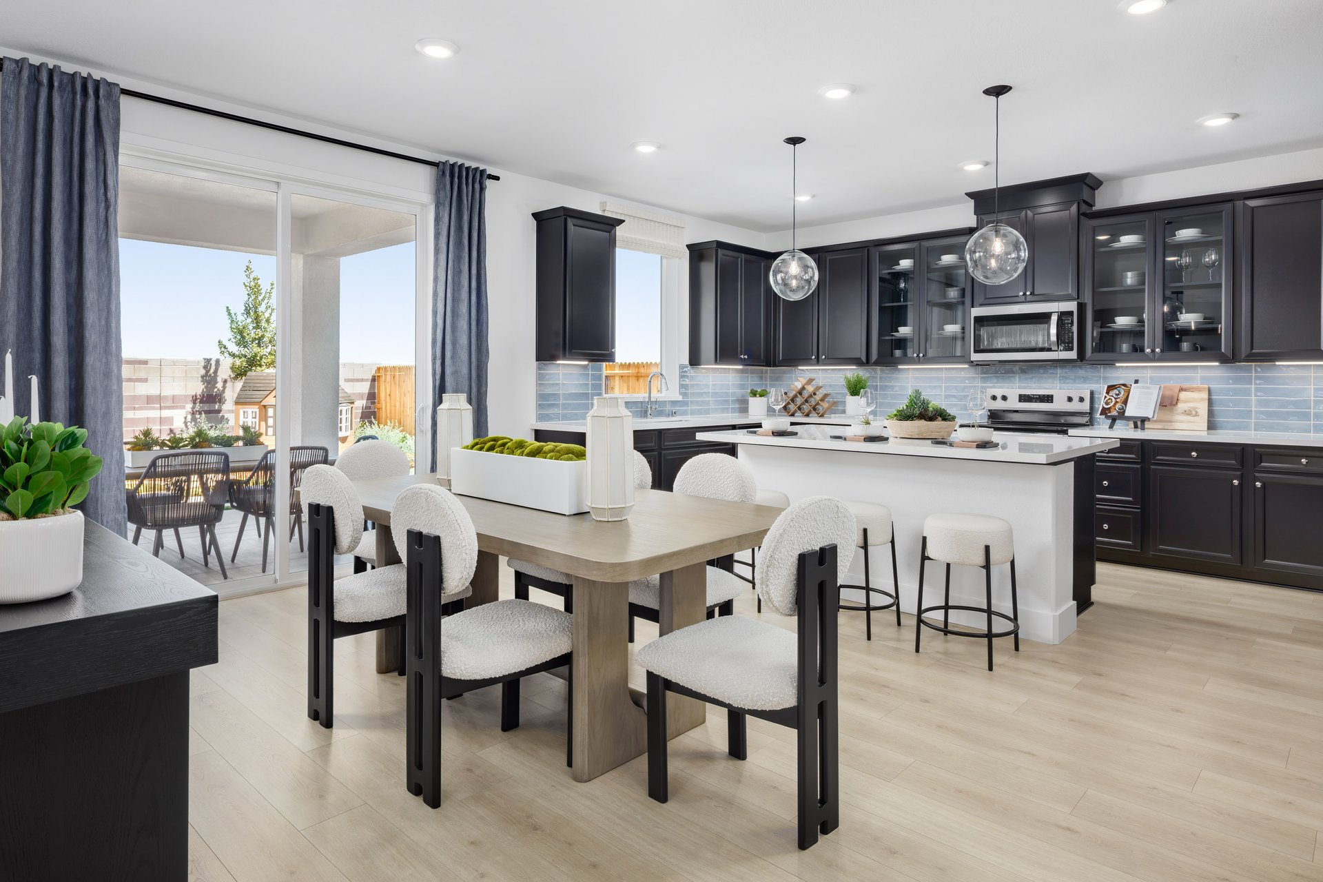 9c91d85b-d831-4fcb-ab11-6694b8c2334a