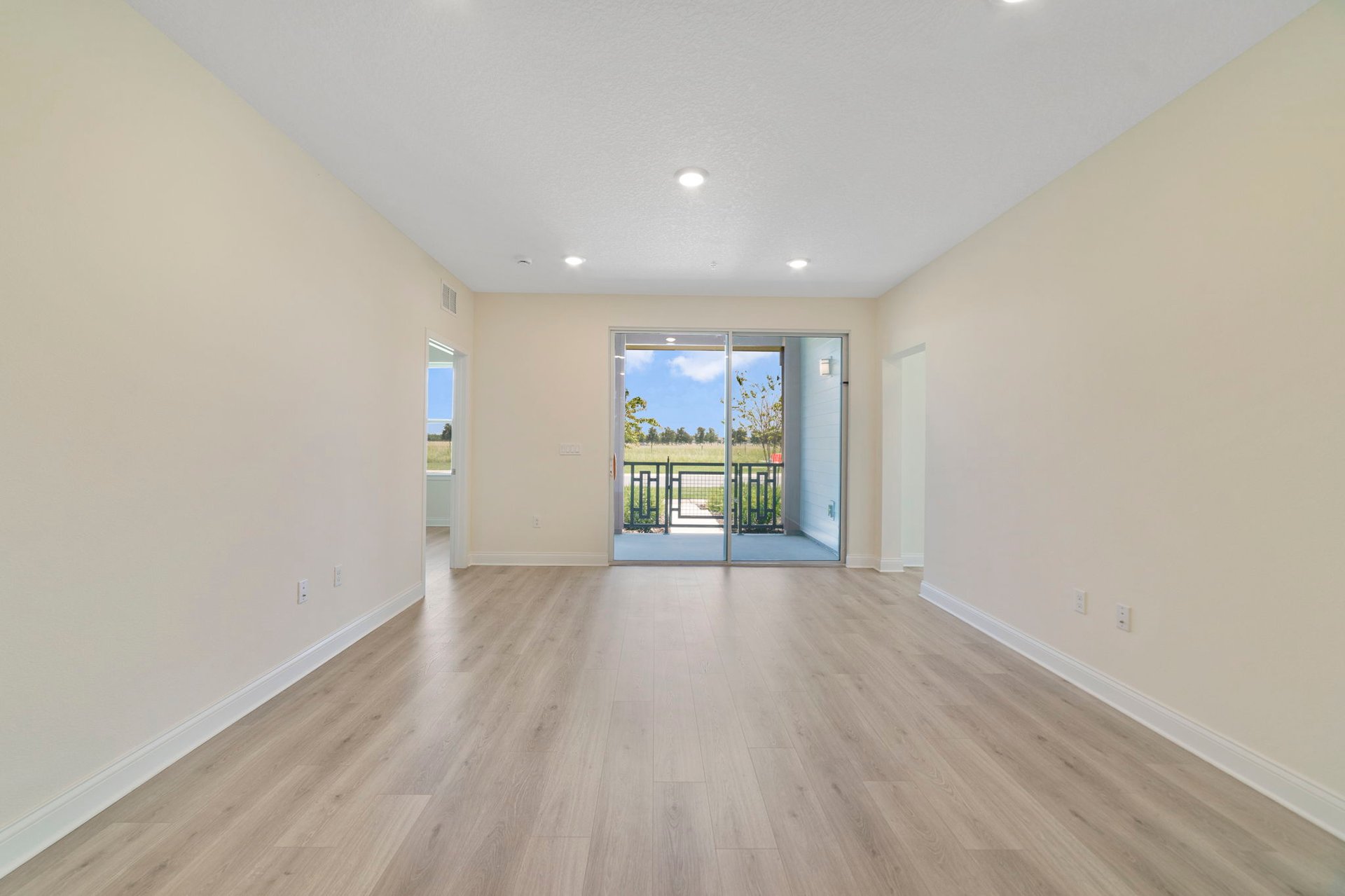 b1df21b1-51c1-4bfc-9f41-a05b96c610ac