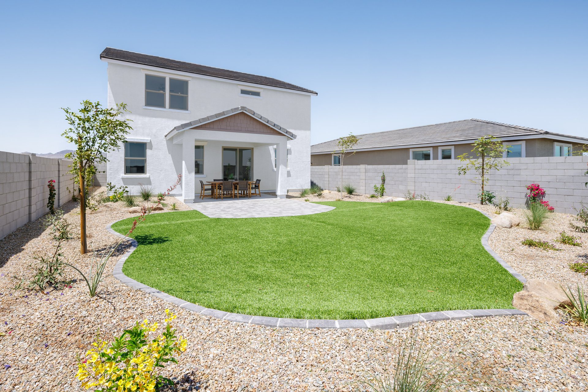 b8a98c5a-3271-4efb-b7a5-4f832bdd77c0