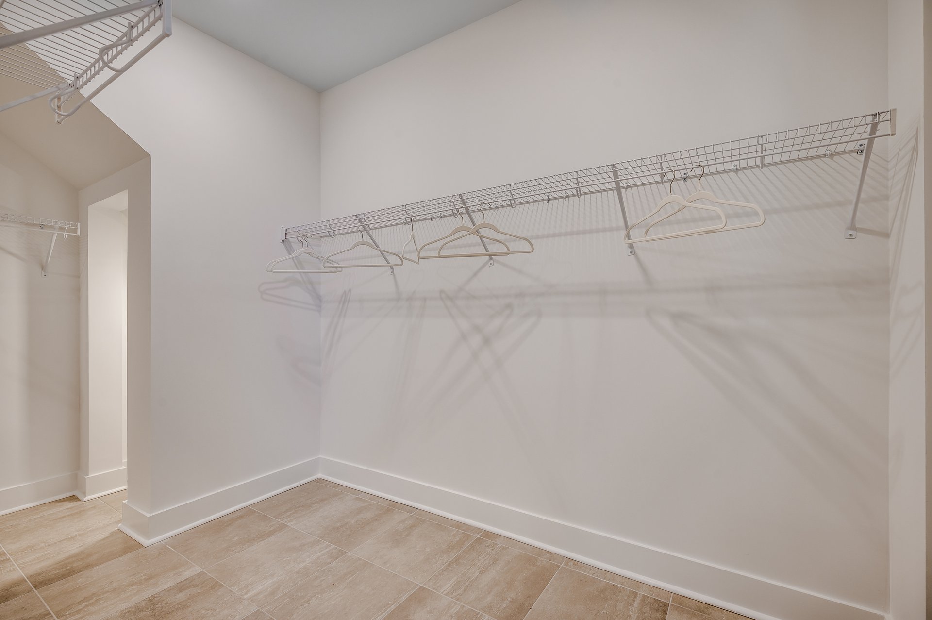 bf2b1b64-2a32-4669-bc20-db6c8e7f0f36