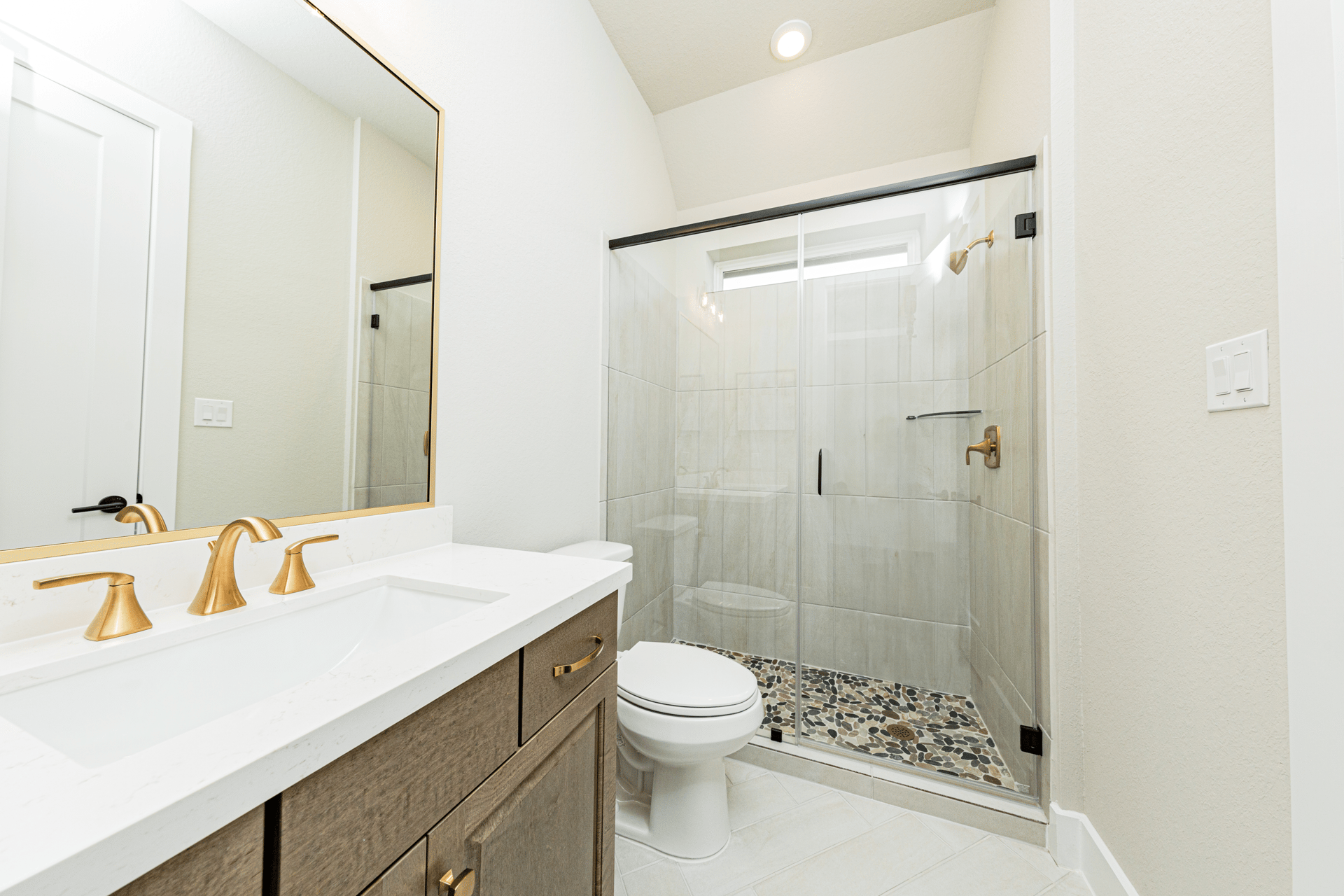 c01a4a94-fbdc-40a6-b30c-2be68352b6a1