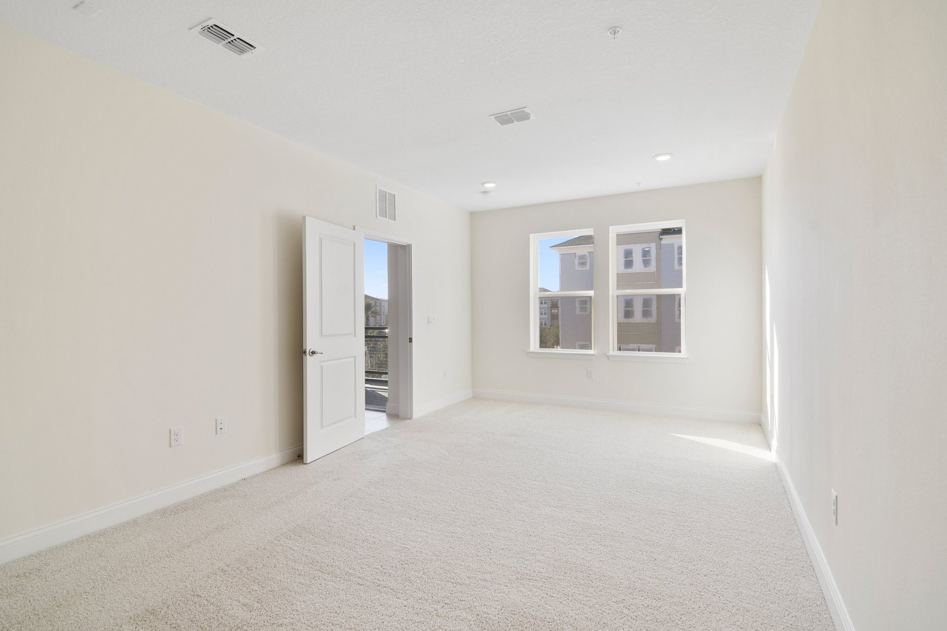 c4fd7cef-ea38-4142-a61c-04d37a77df57