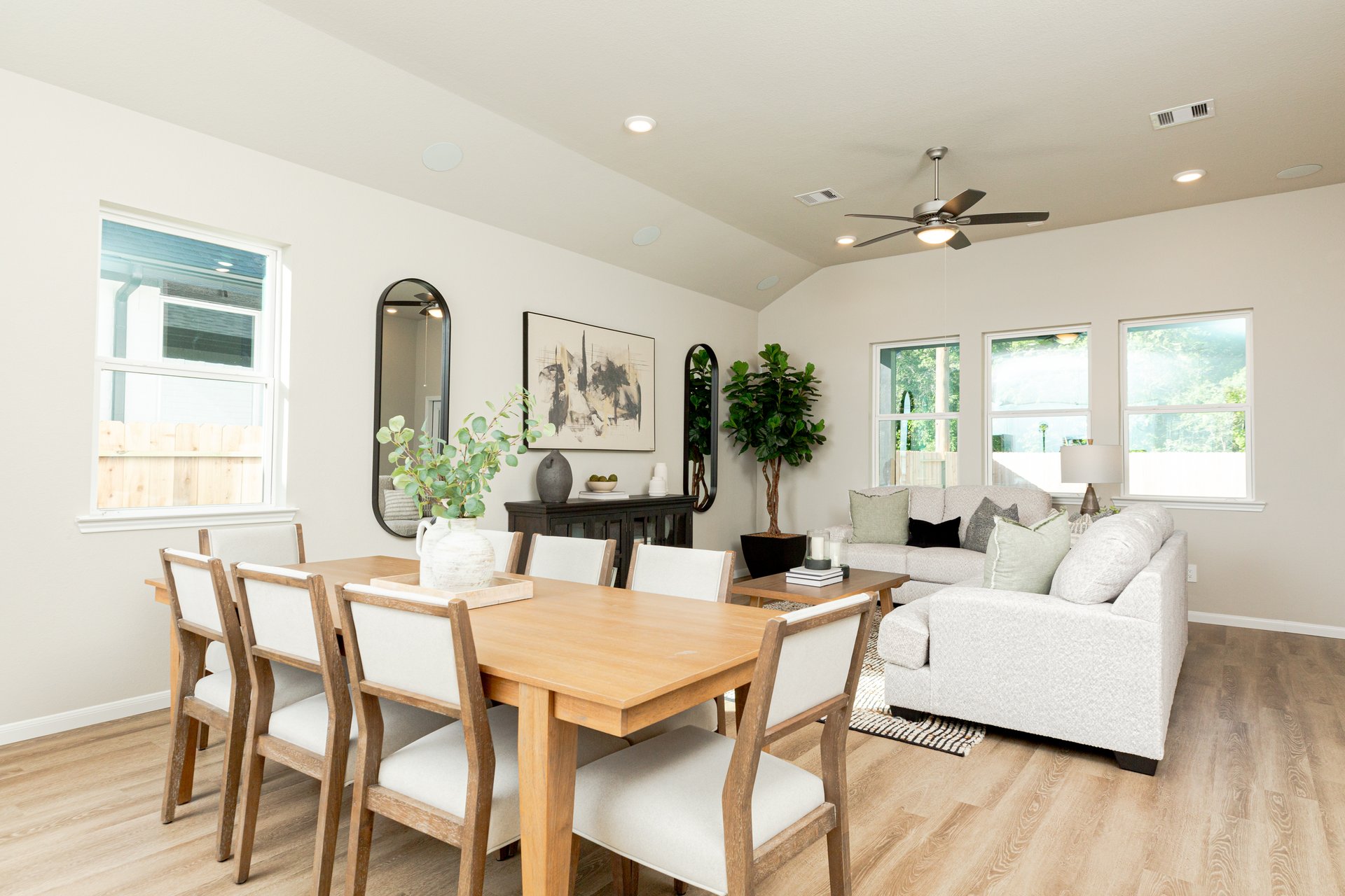 ca4c8714-a58d-43f6-a14a-8cfbbb10422e