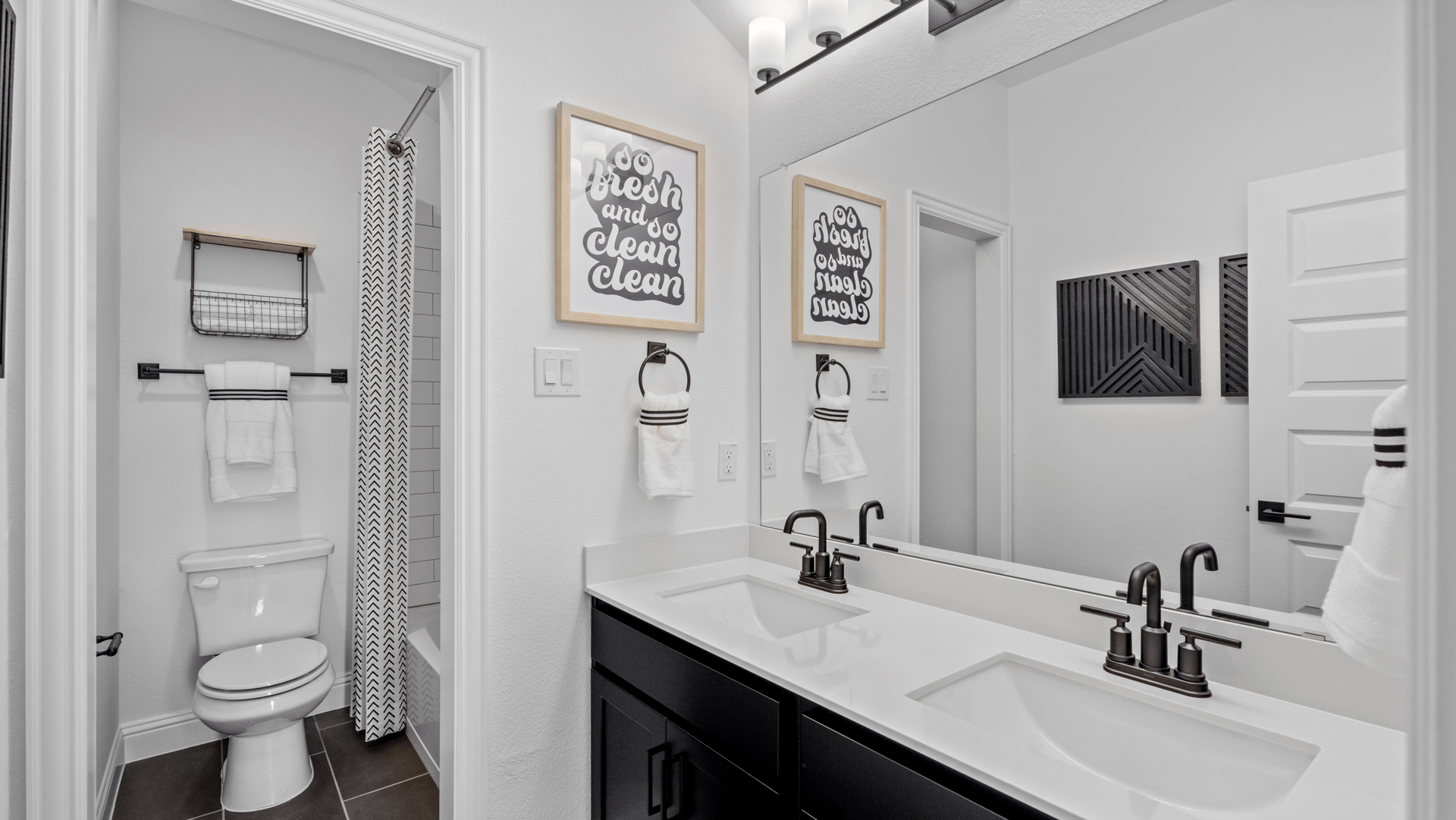 d3e720f2-9eb1-4807-b565-dcc73c46eb28