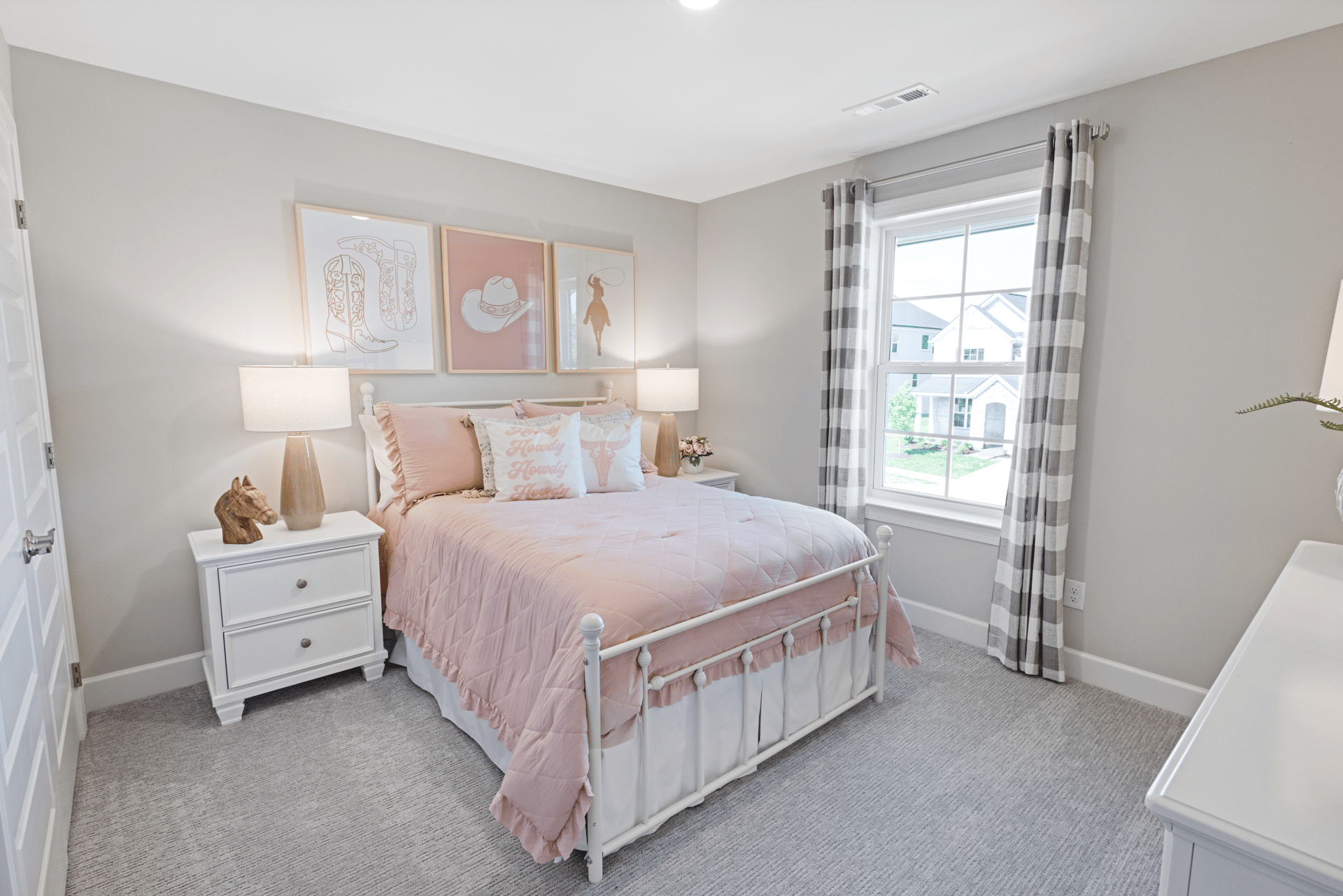 dd5a477c-822f-4203-829e-6e03daa86a86