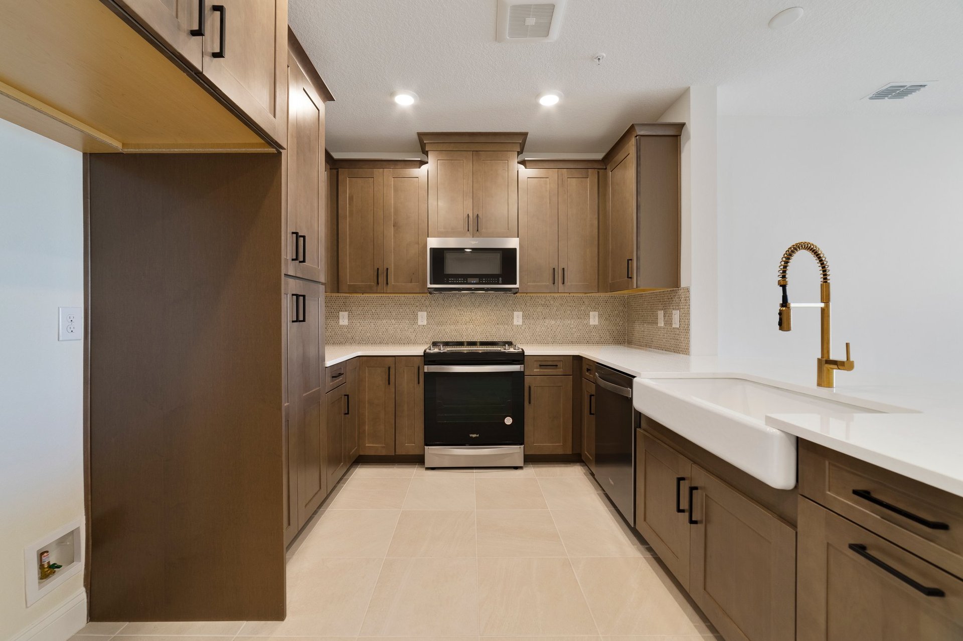 e1396119-72f0-49cb-9269-2e266d270ee3