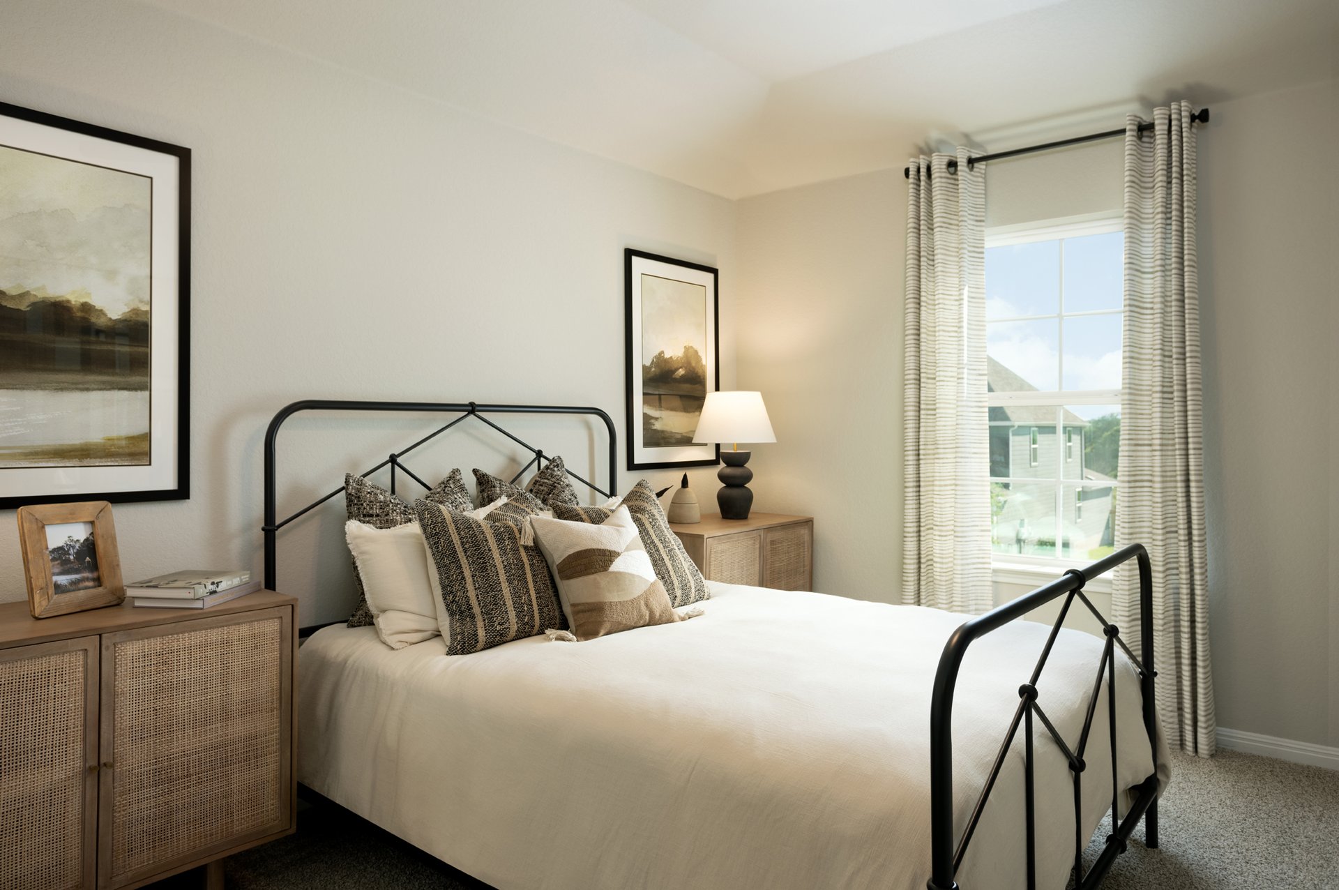 e56c98a3-a62c-4355-8d0a-39e396116e6d