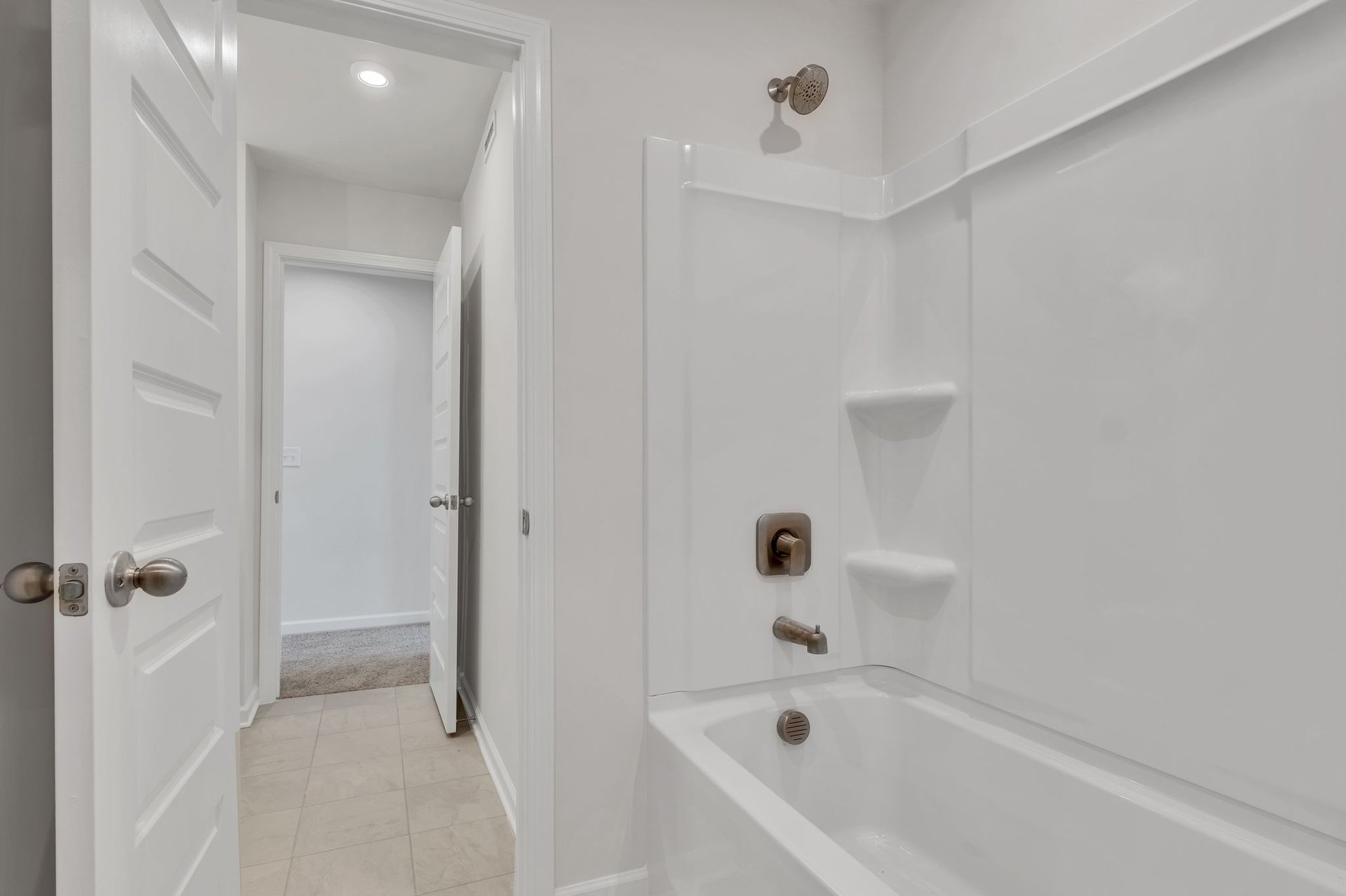 e574e767-726e-429a-8d74-0d4c821e97b8