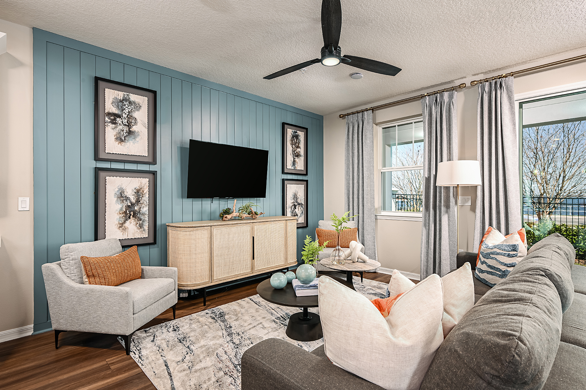 ed40e788-337f-4219-b8d1-447cc1bd4e28