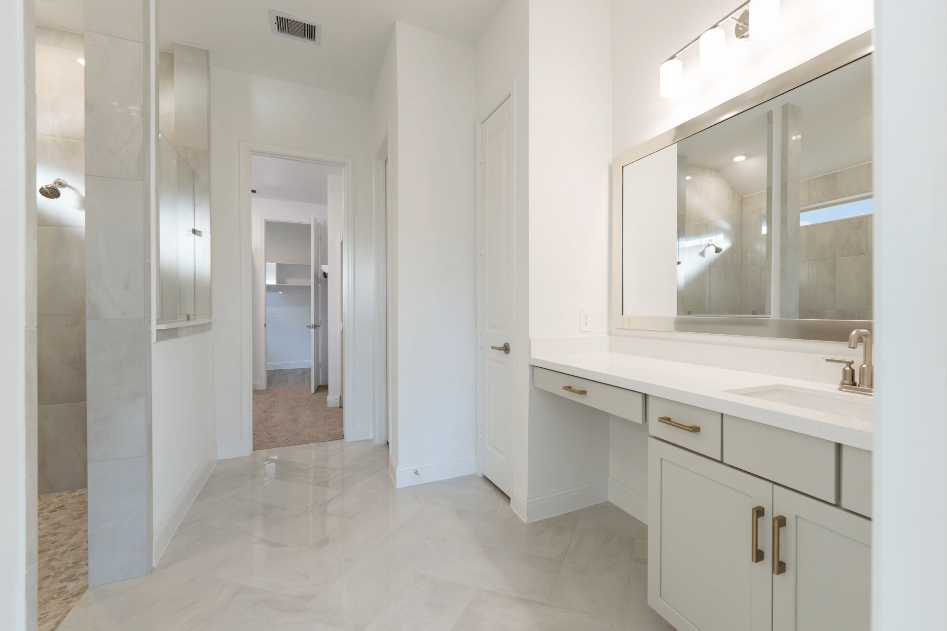 efd32cd5-f819-4933-b268-9c4a74f1c360