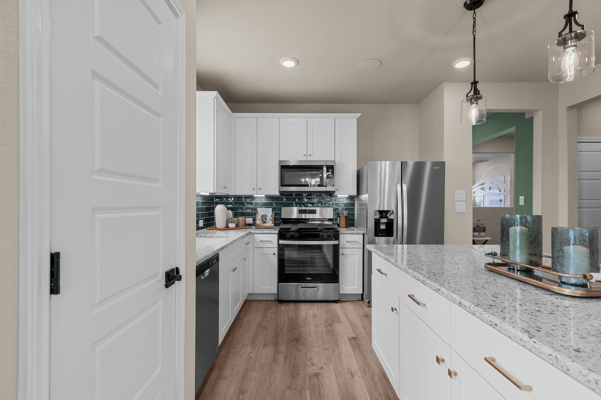 f2bd1807-90e5-46a5-bb48-841ab17ae66b