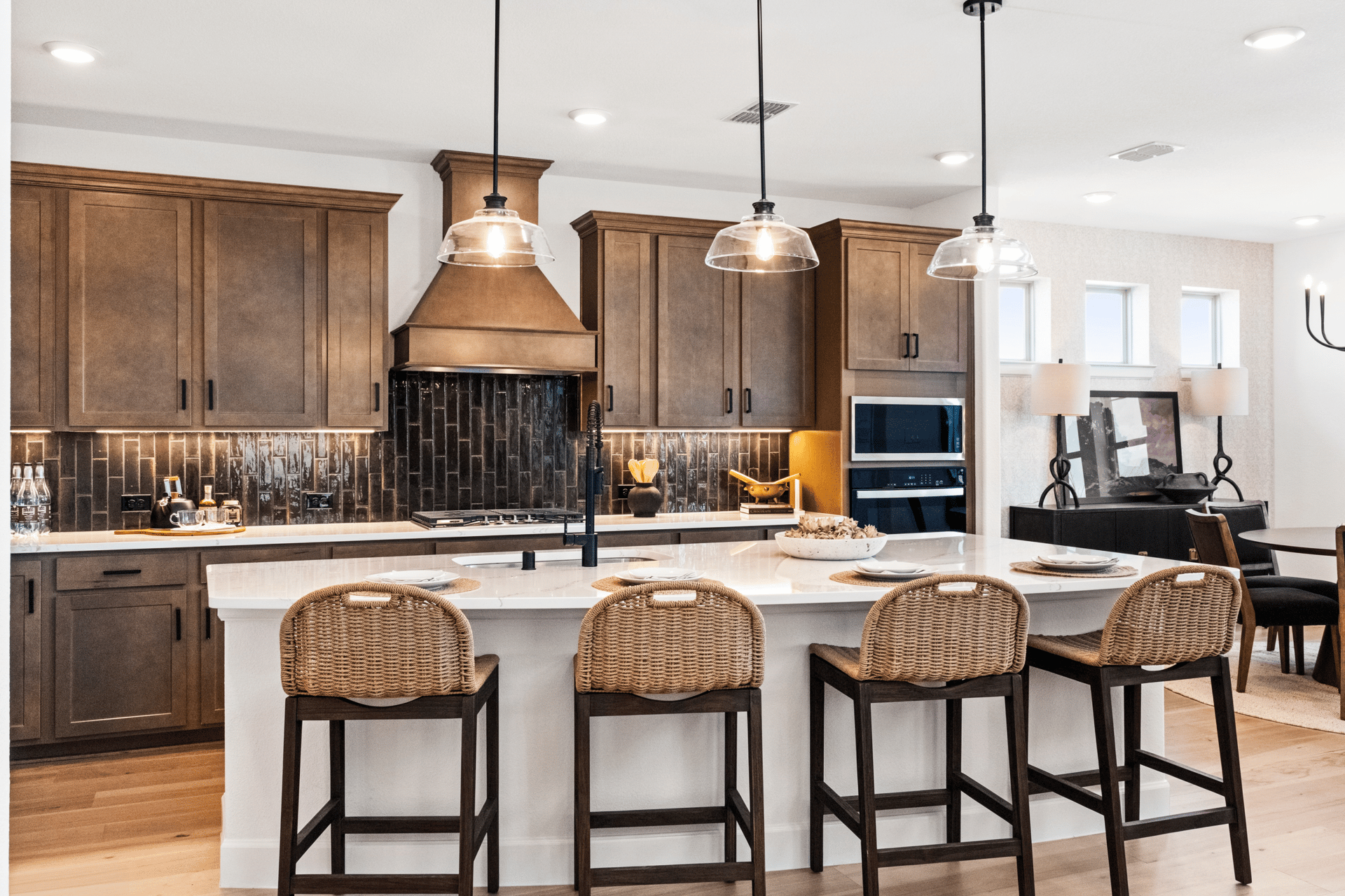 f4566d7f-6995-4c6e-a753-c6272aeb0a73