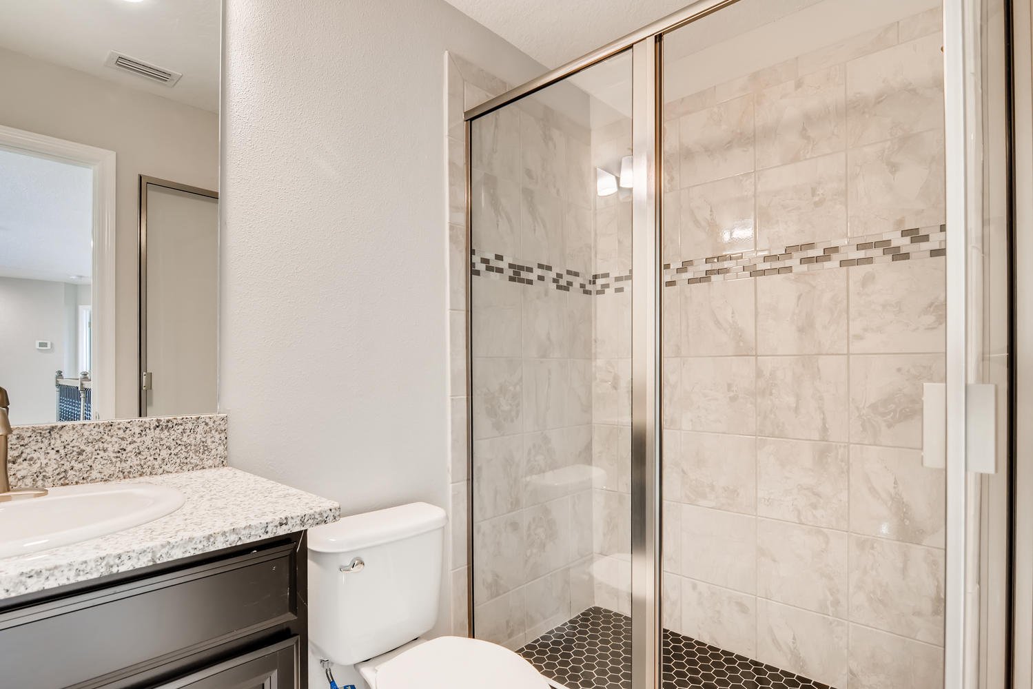 fa1830db-f893-46b3-89c6-a50255a20f33